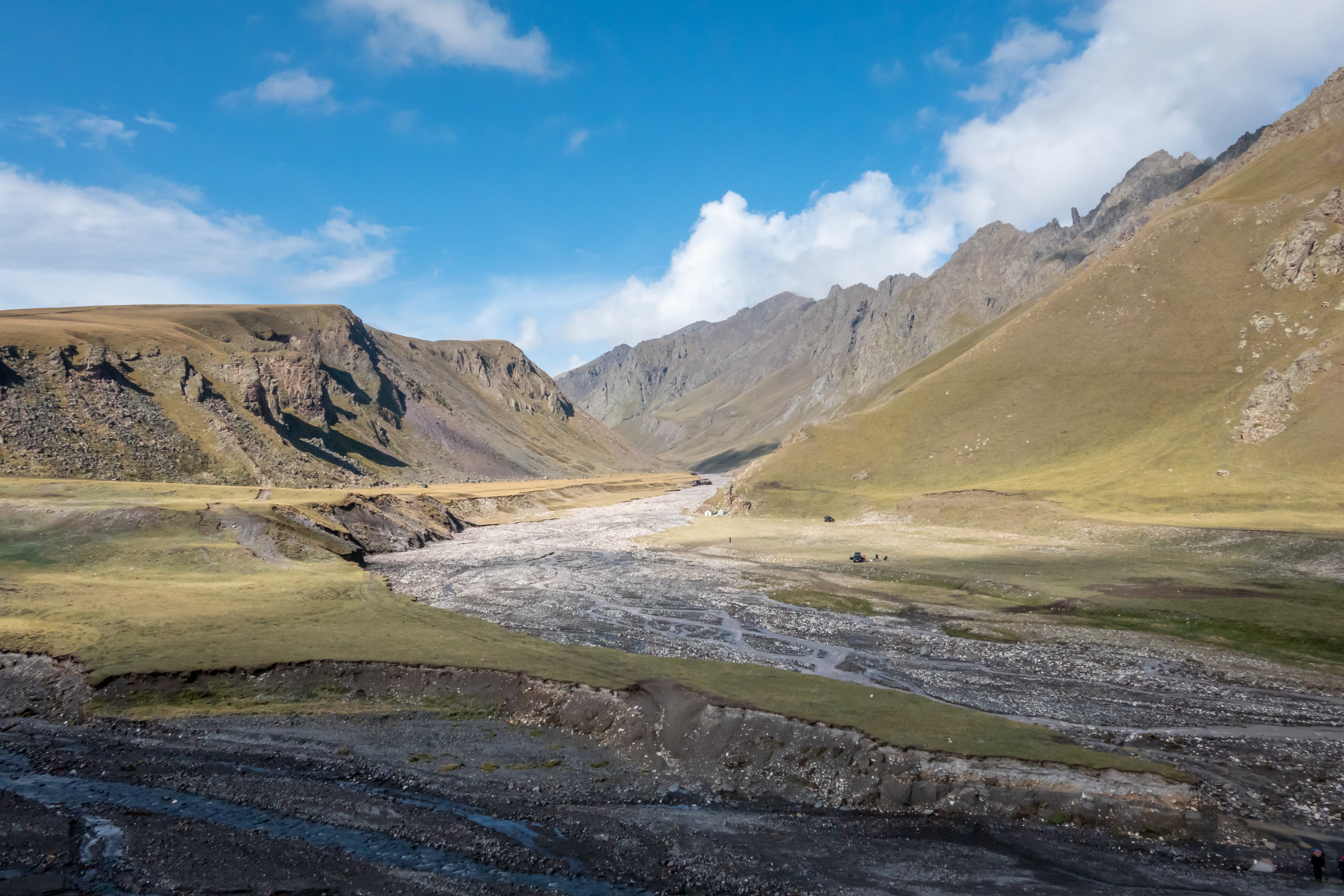 Сбор группы и переезд в базовый лагерь