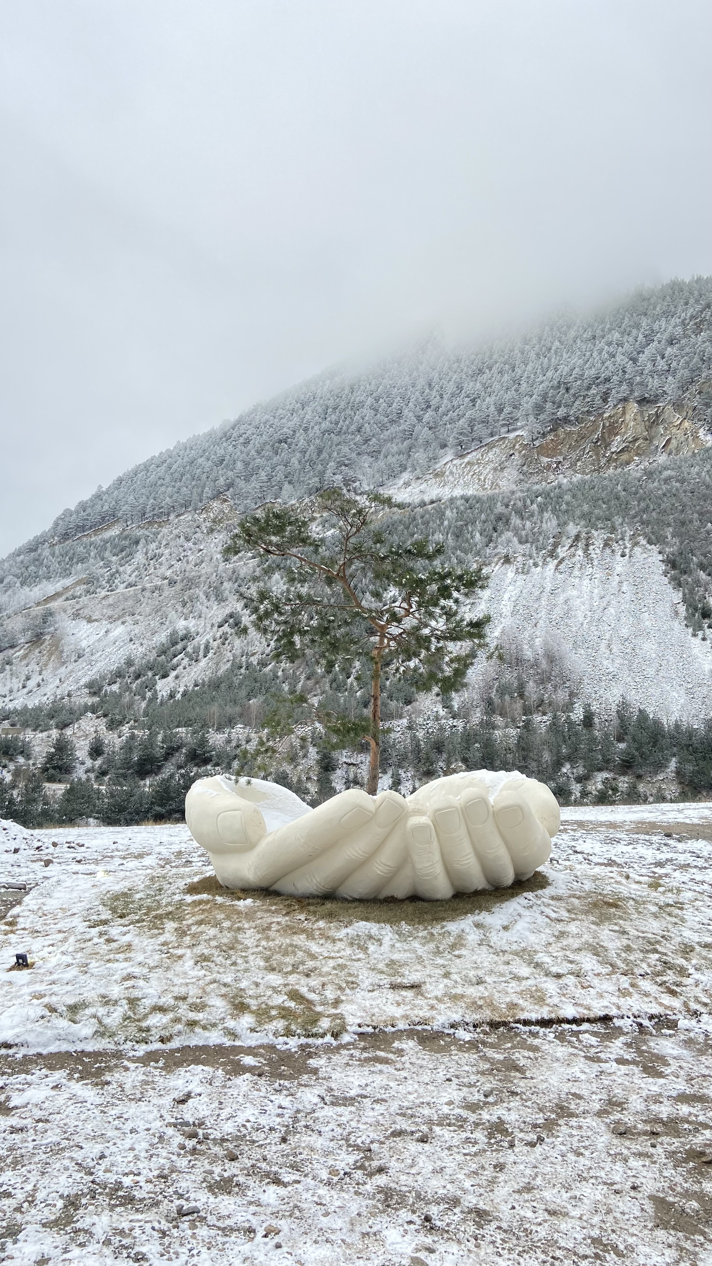 Зимняя сказка Осетии (6/58)