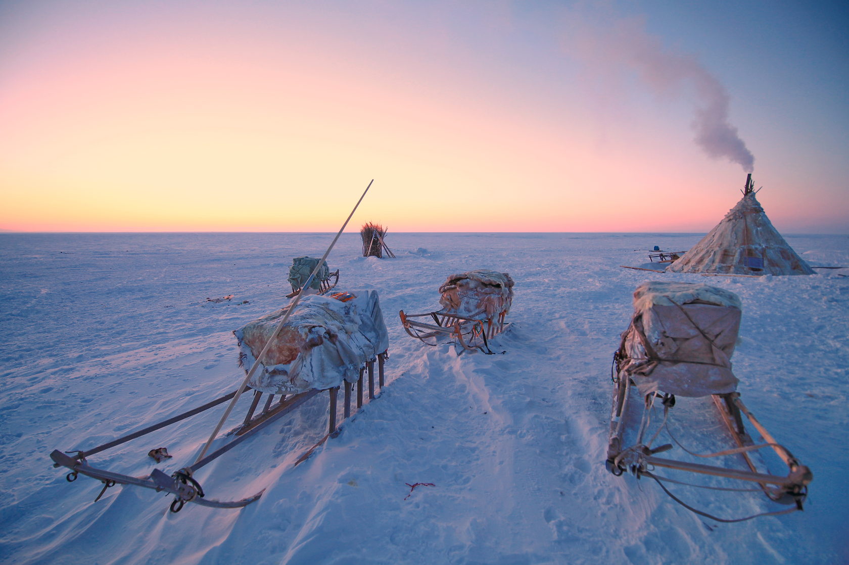 Ямал: экспедиция с профессиональным фотографом в стойбище ненецких оленеводов