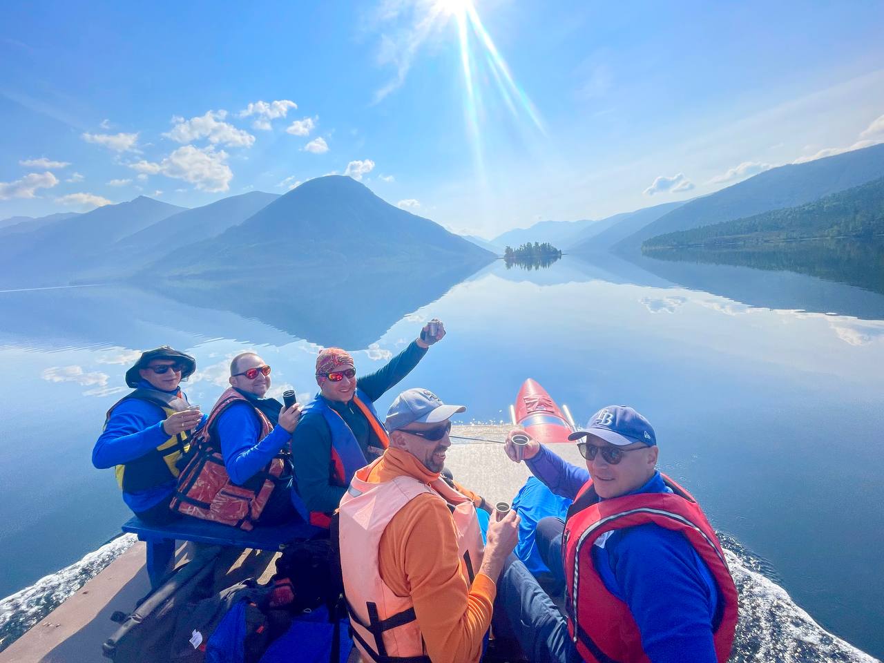 Северный Байкал. Яхты. Глэмпинг. Чивыркуй. (35/75)