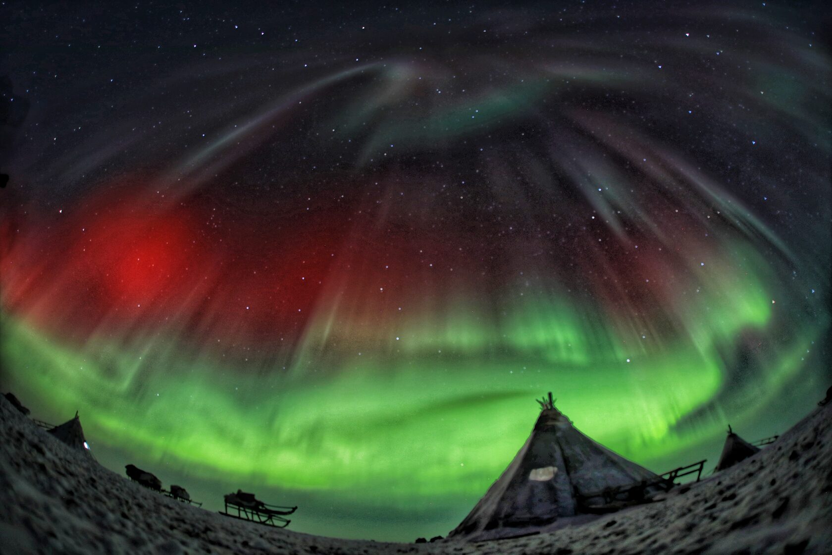 Ямал: экспедиция с профессиональным фотографом в стойбище ненецких оленеводов (18/20)