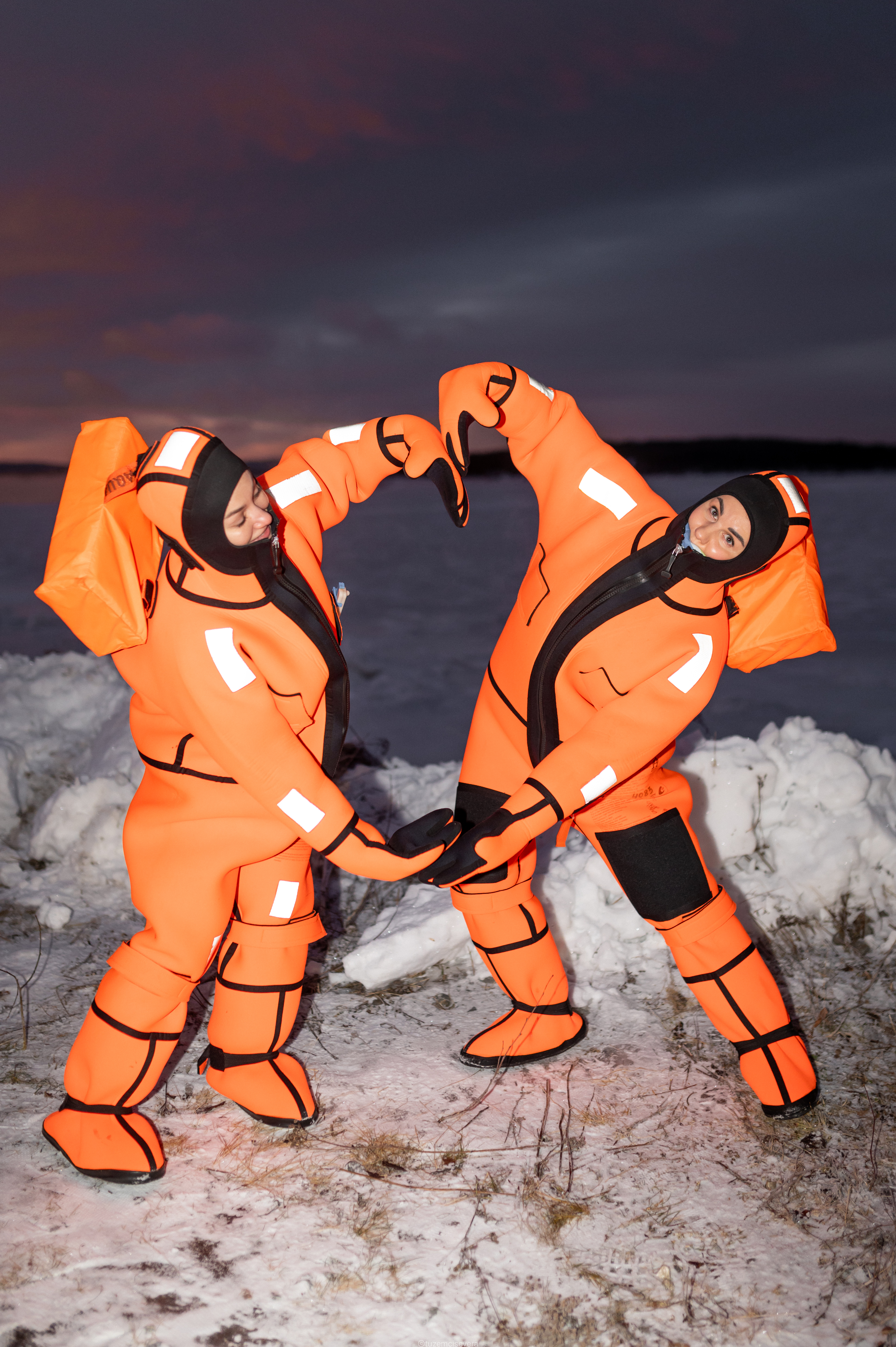 Айсфлоатинг, снегоходы, северное сияние. Комфорт тур до 7 чел. Хибины. (11/37)