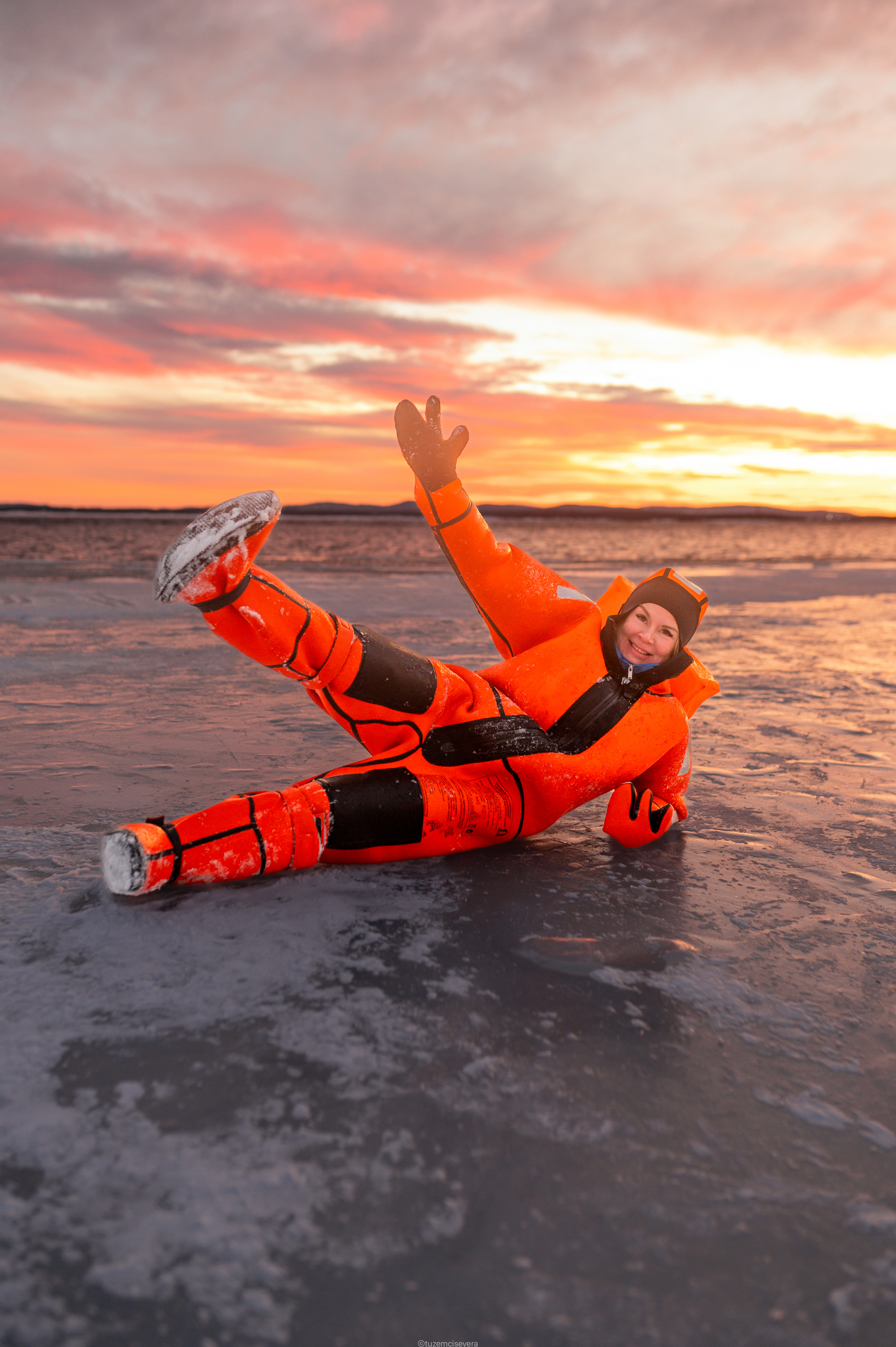 Айсфлоатинг, снегоходы, северное сияние. Комфорт тур до 7 чел. Хибины. (20/37)
