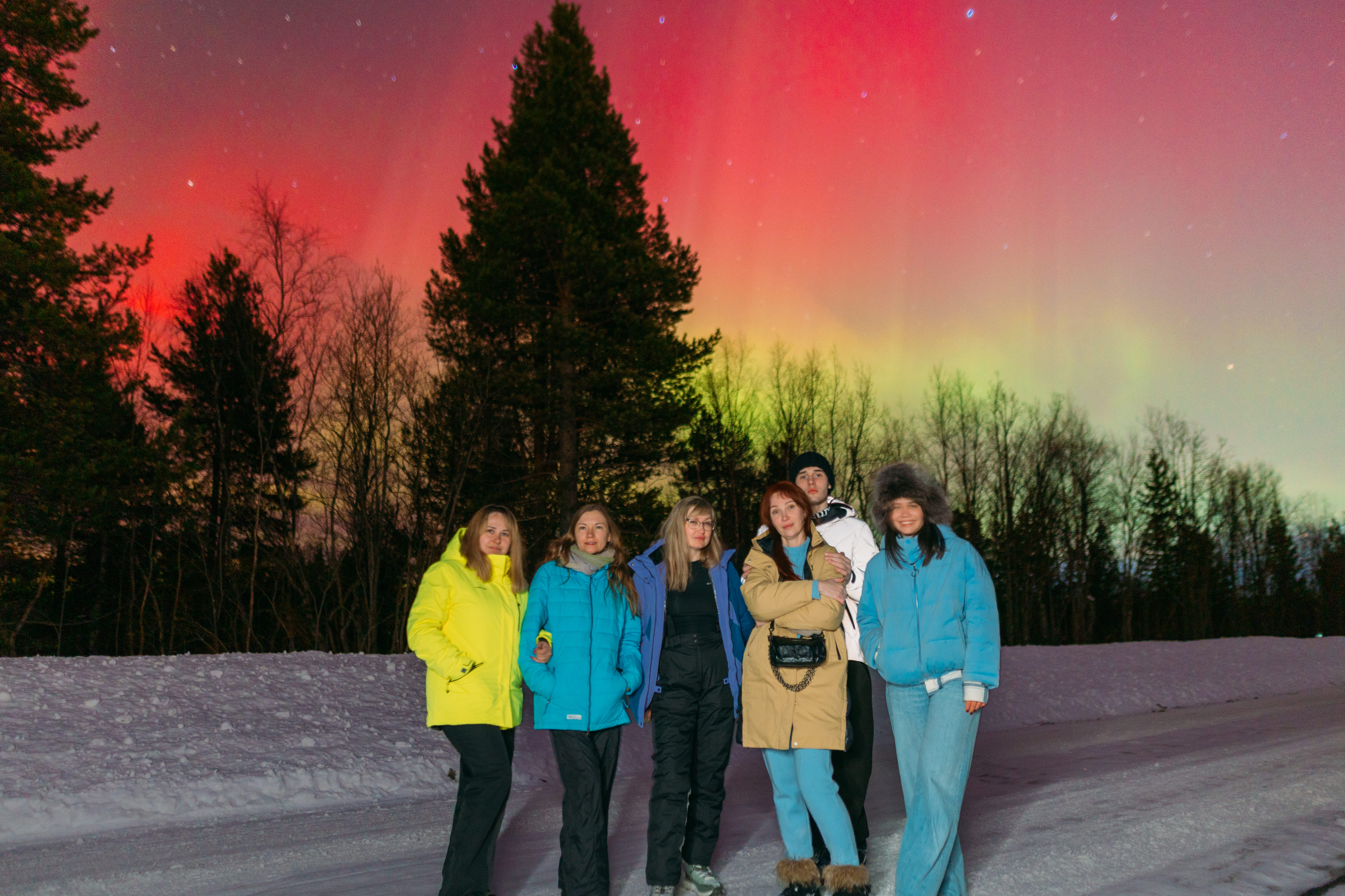 Айсфлоатинг, снегоходы, северное сияние. Комфорт тур до 7 чел. Хибины. (27/37)