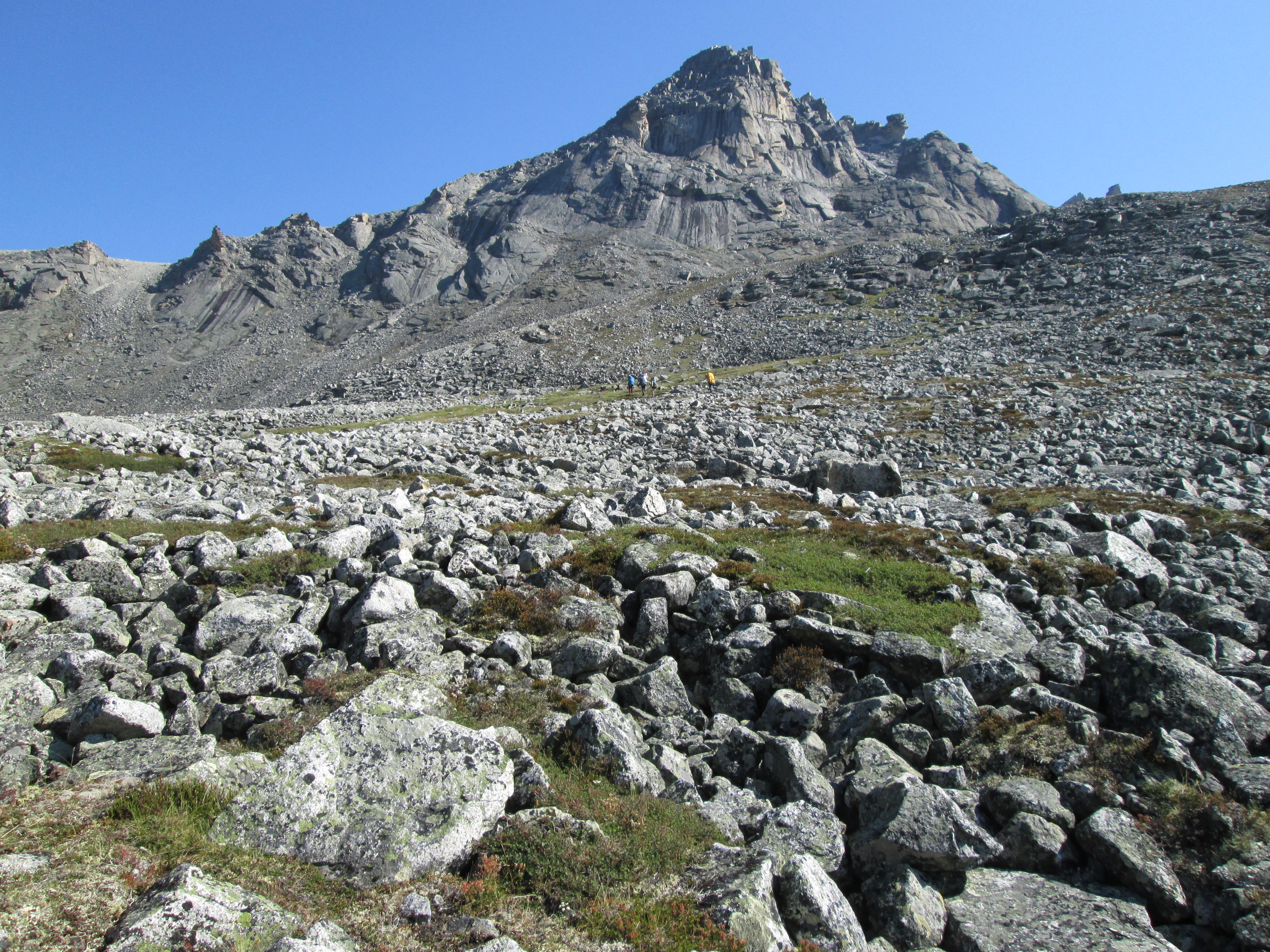 Пеший поход по Якутии, хребту Черского (9/26)
