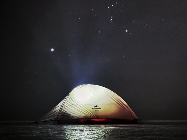 Зимний поход по льду озера Байкал вдоль острова Ольхон (2/12)