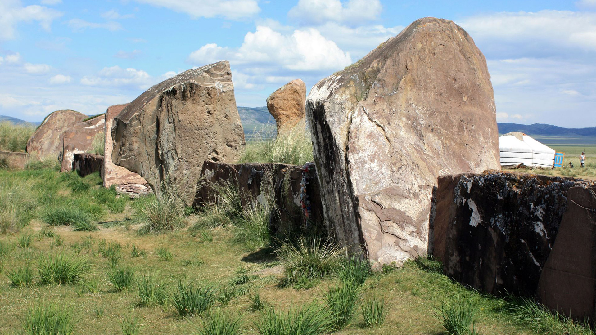 Салбыкский курган + пещера Бородинская
