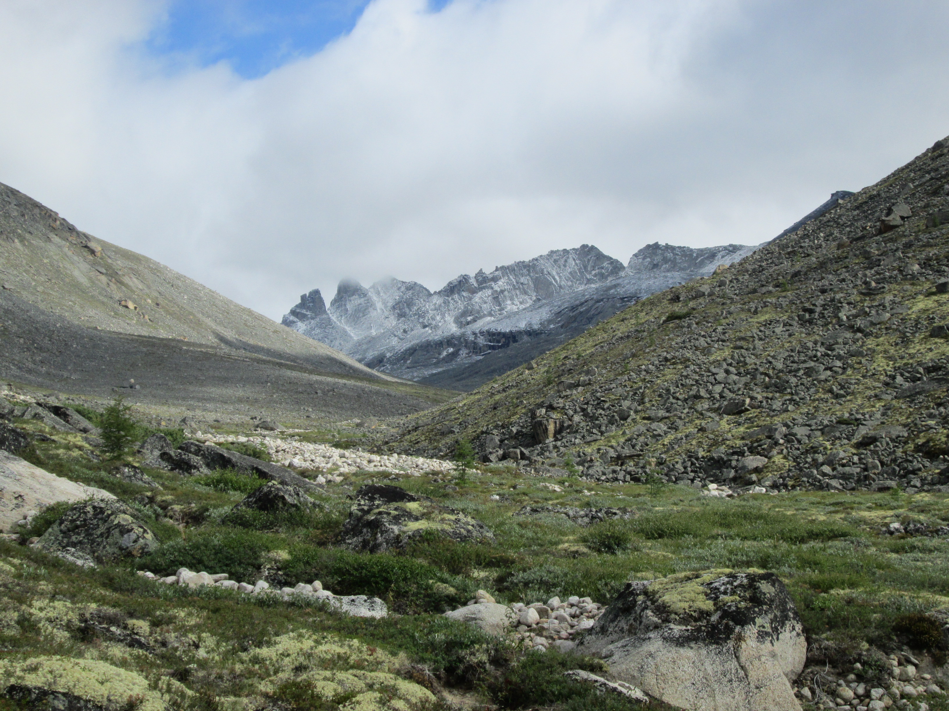 Пеший поход по Якутии, хребту Черского (2/26)
