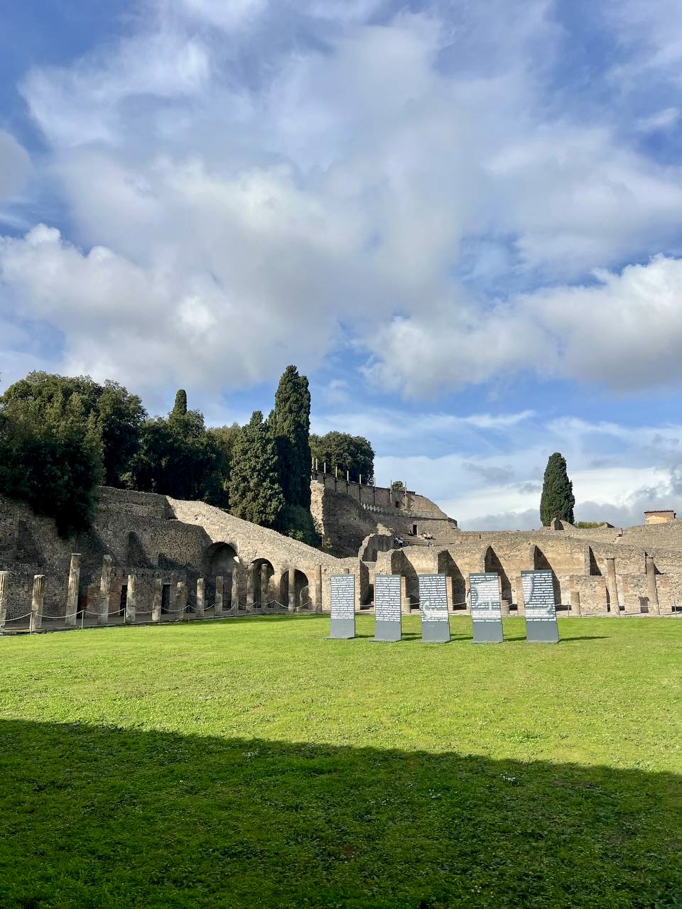 Неаполь и Помпеи (старт из Рима) (10/14)