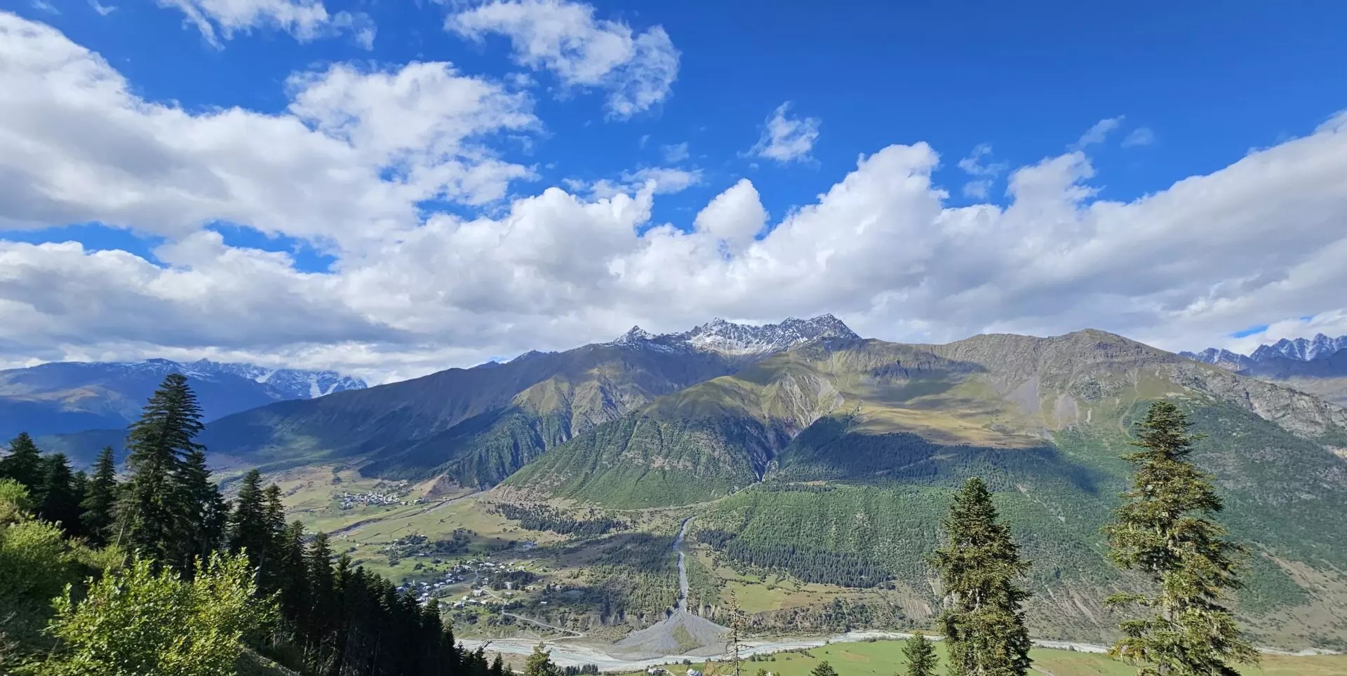 Грузия. Краски Сванетии. (78/90)