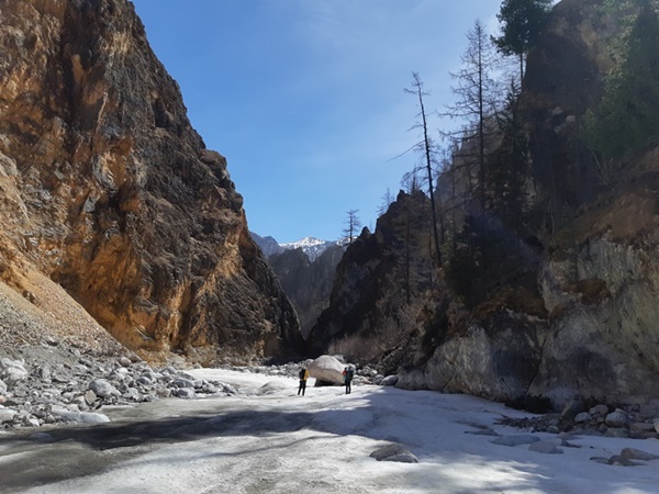 Восхождение на гору Мунку-Сардык - высшую точку Восточной Сибири (2/17)