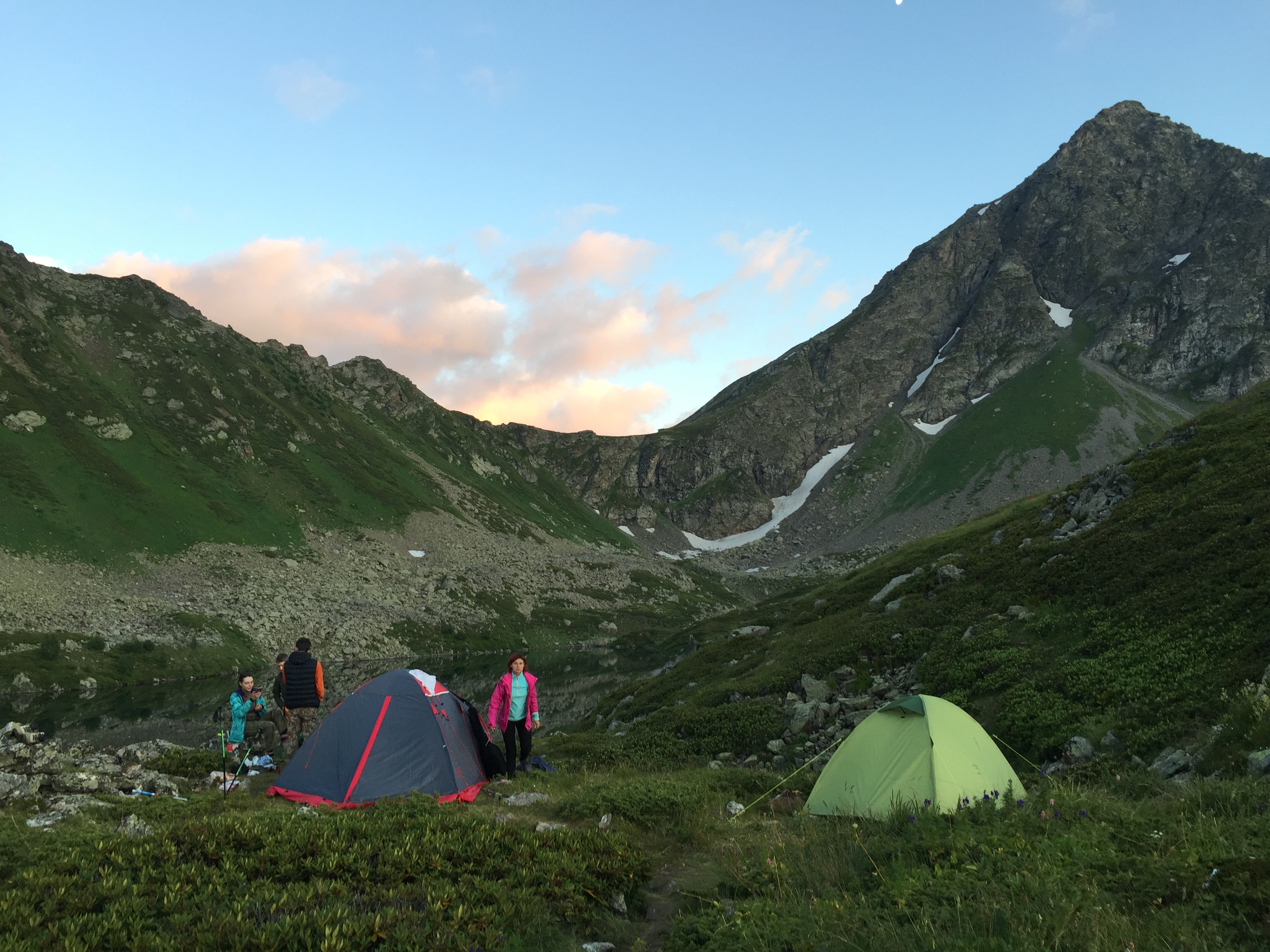 Трекинг-тур Цветущие склоны Архыза. Размещение в отеле (10/40)