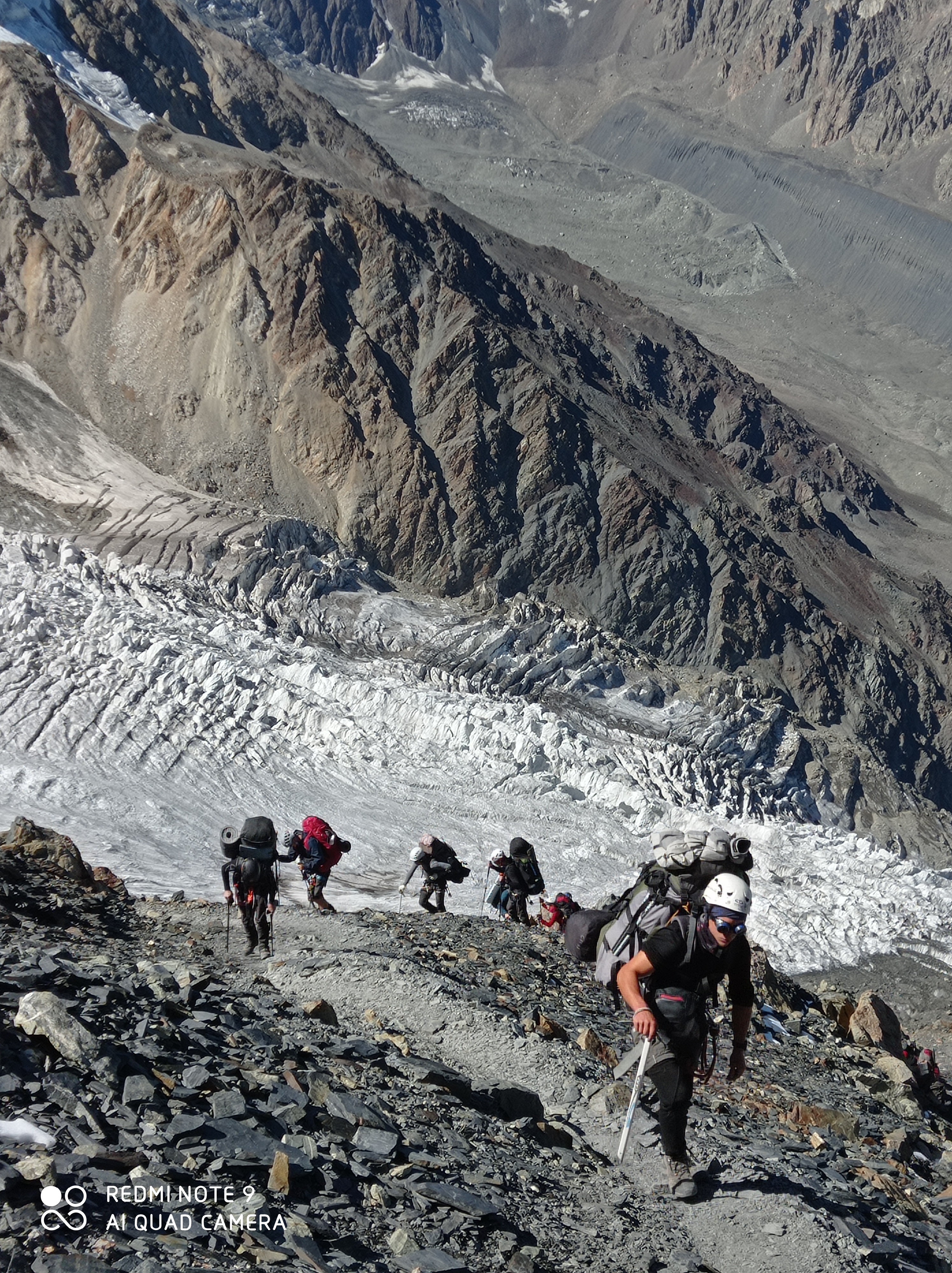 Две вершины: Казбек + Эльбрус. Великое восхождение. (8/67)