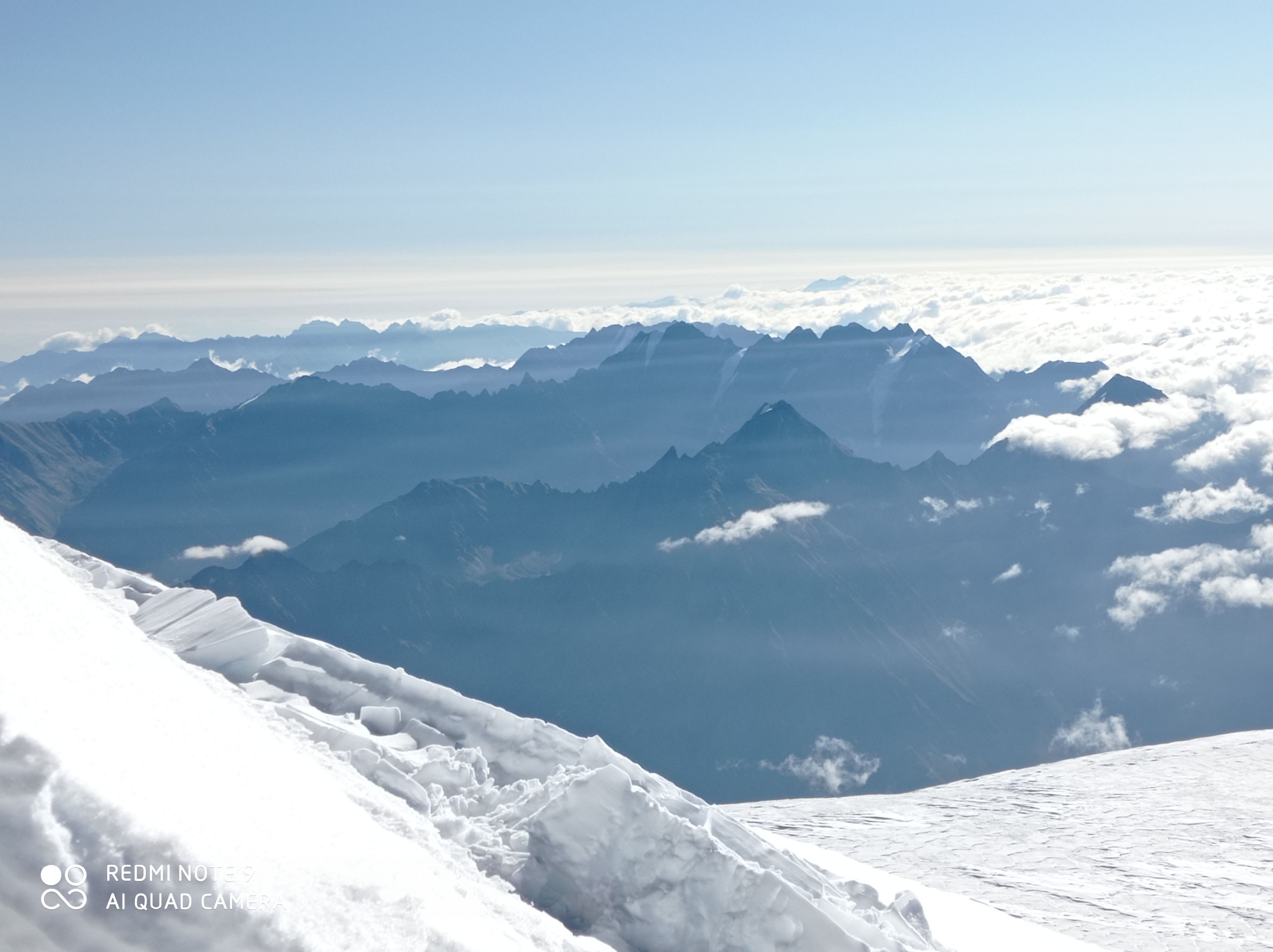 Две вершины: Казбек + Эльбрус. Великое восхождение. (14/67)