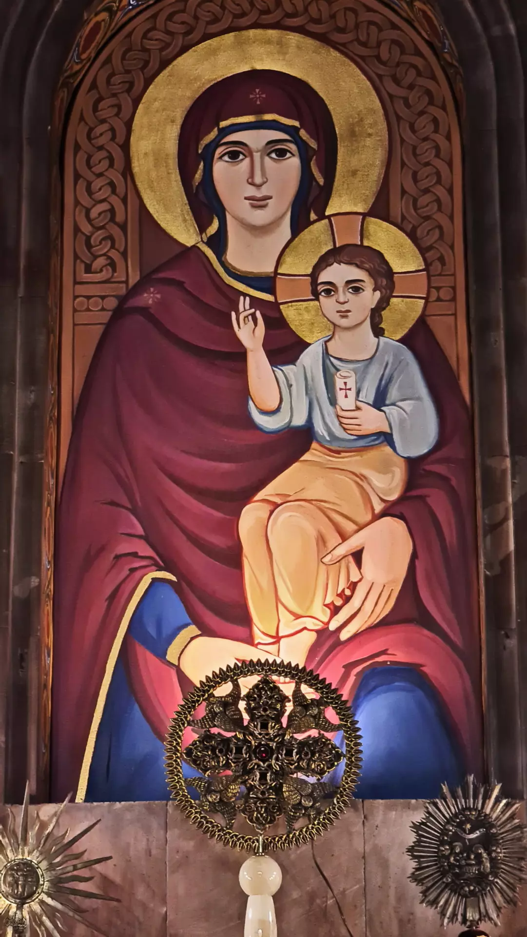 Ласковая Армения (13/136)