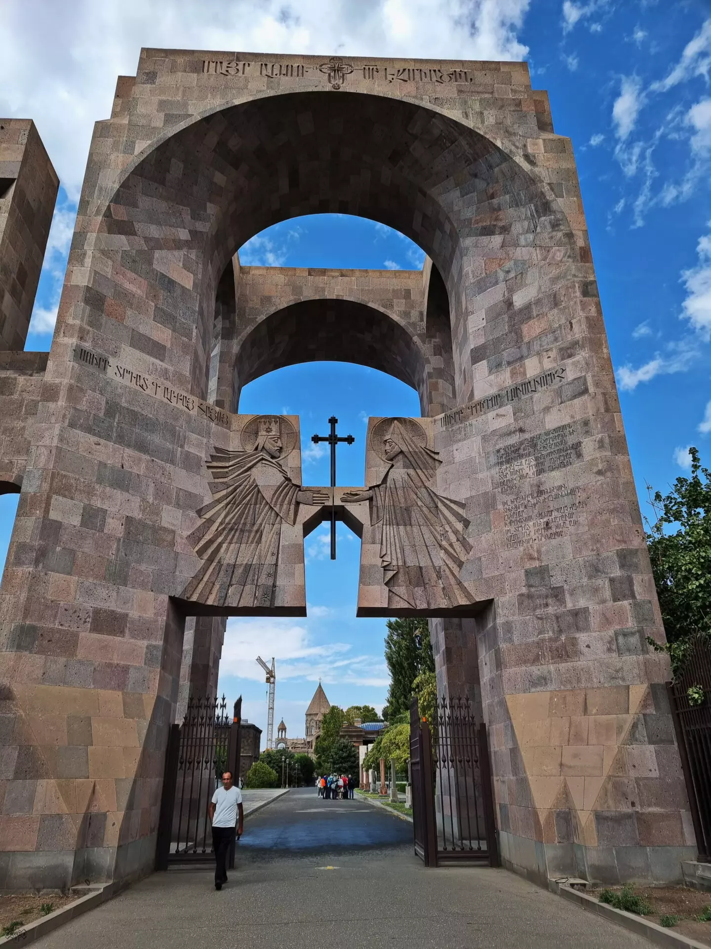 Ласковая Армения (5/136)