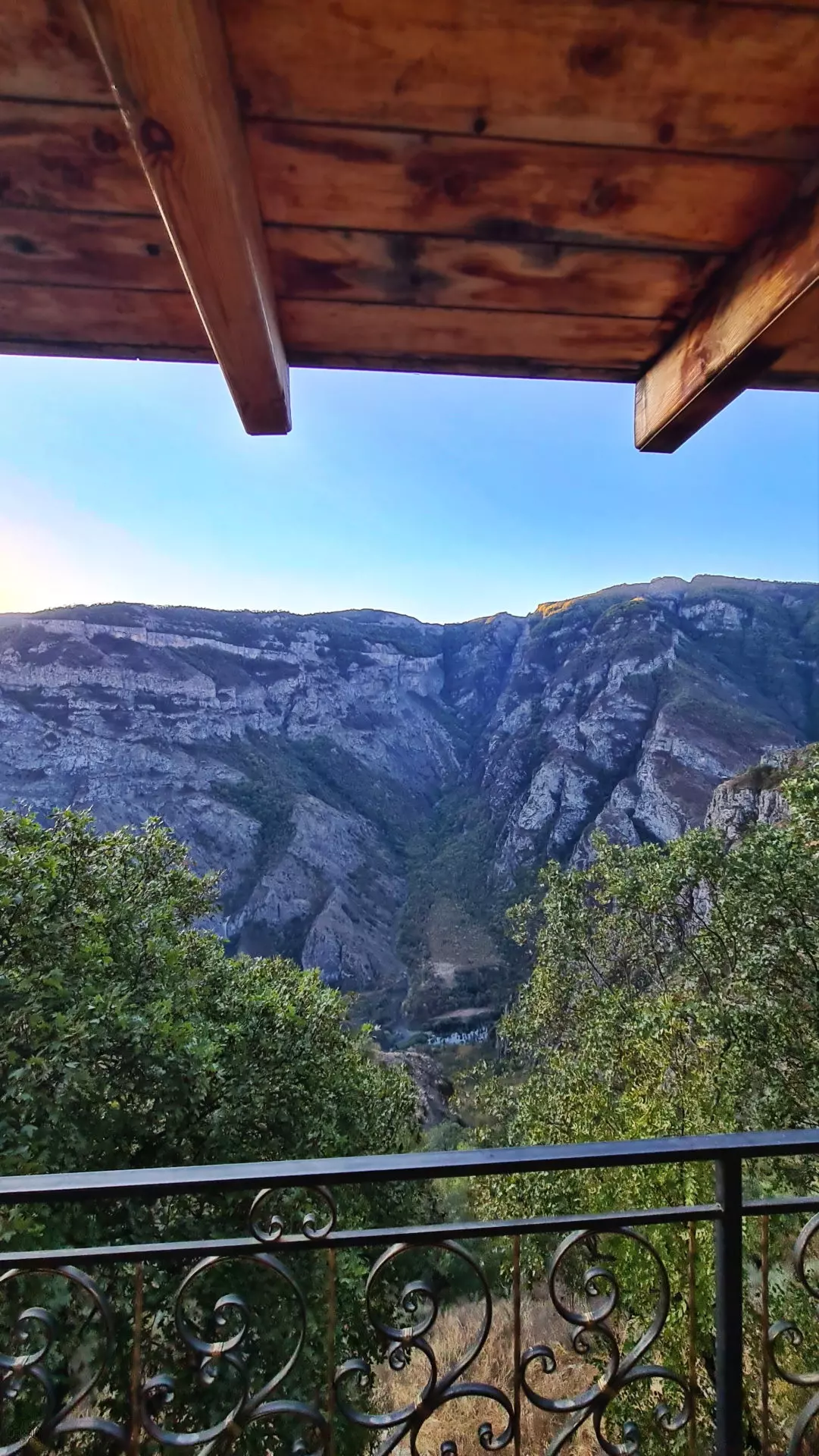 Ласковая Армения (63/136)