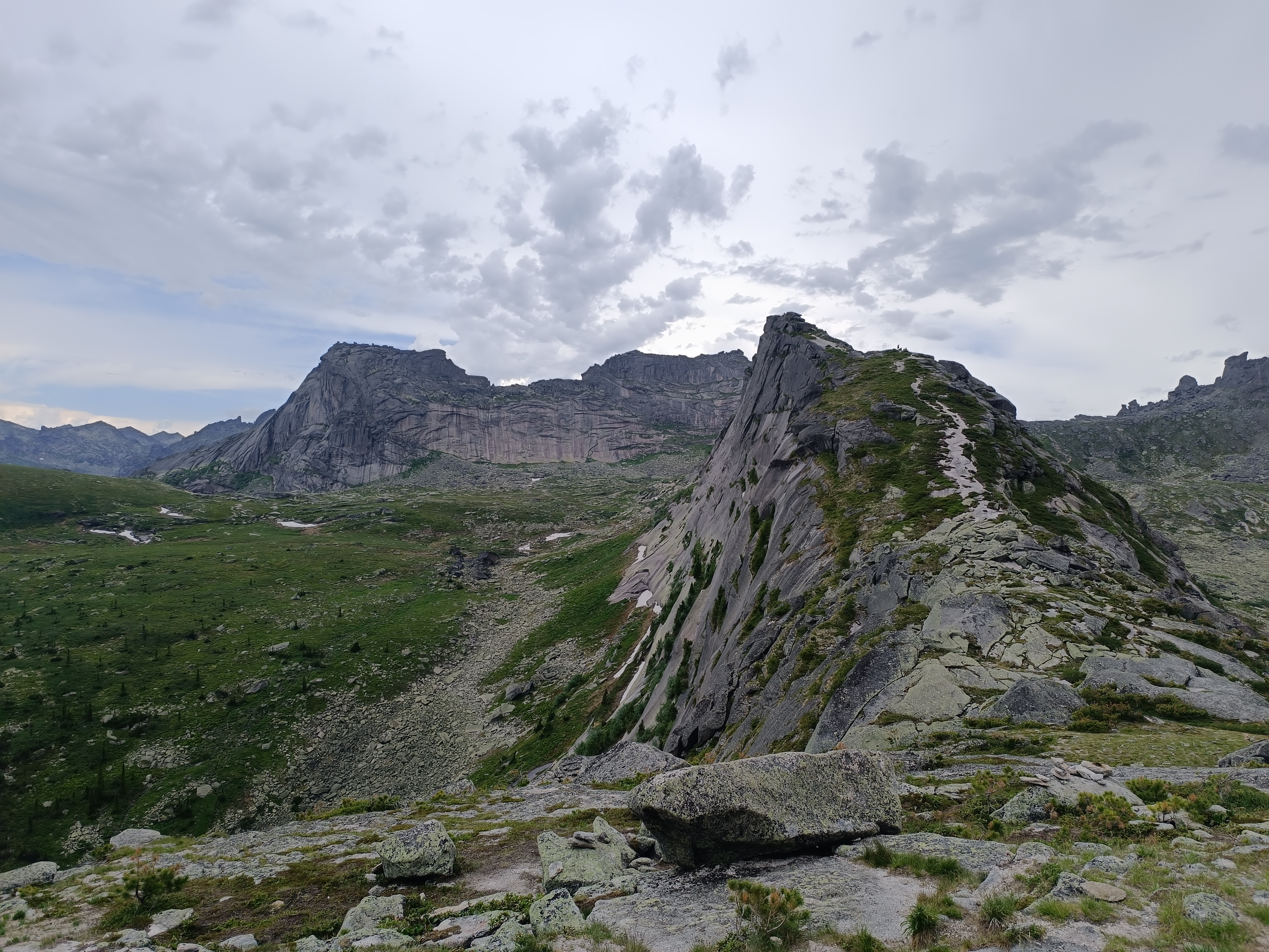 Ергаки. Висячий камень (26/29)