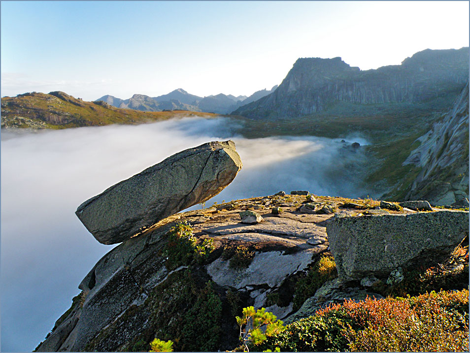 Ергаки. Висячий камень (15/29)