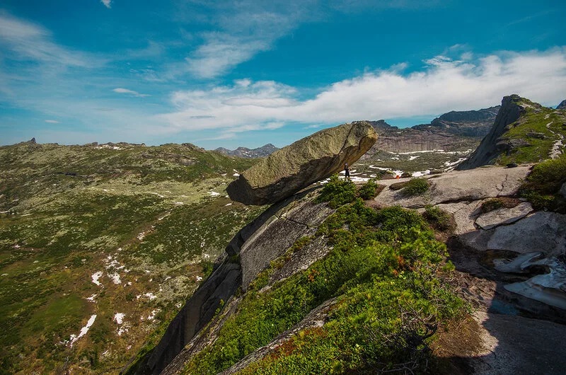 Ергаки. Висячий камень (5/29)
