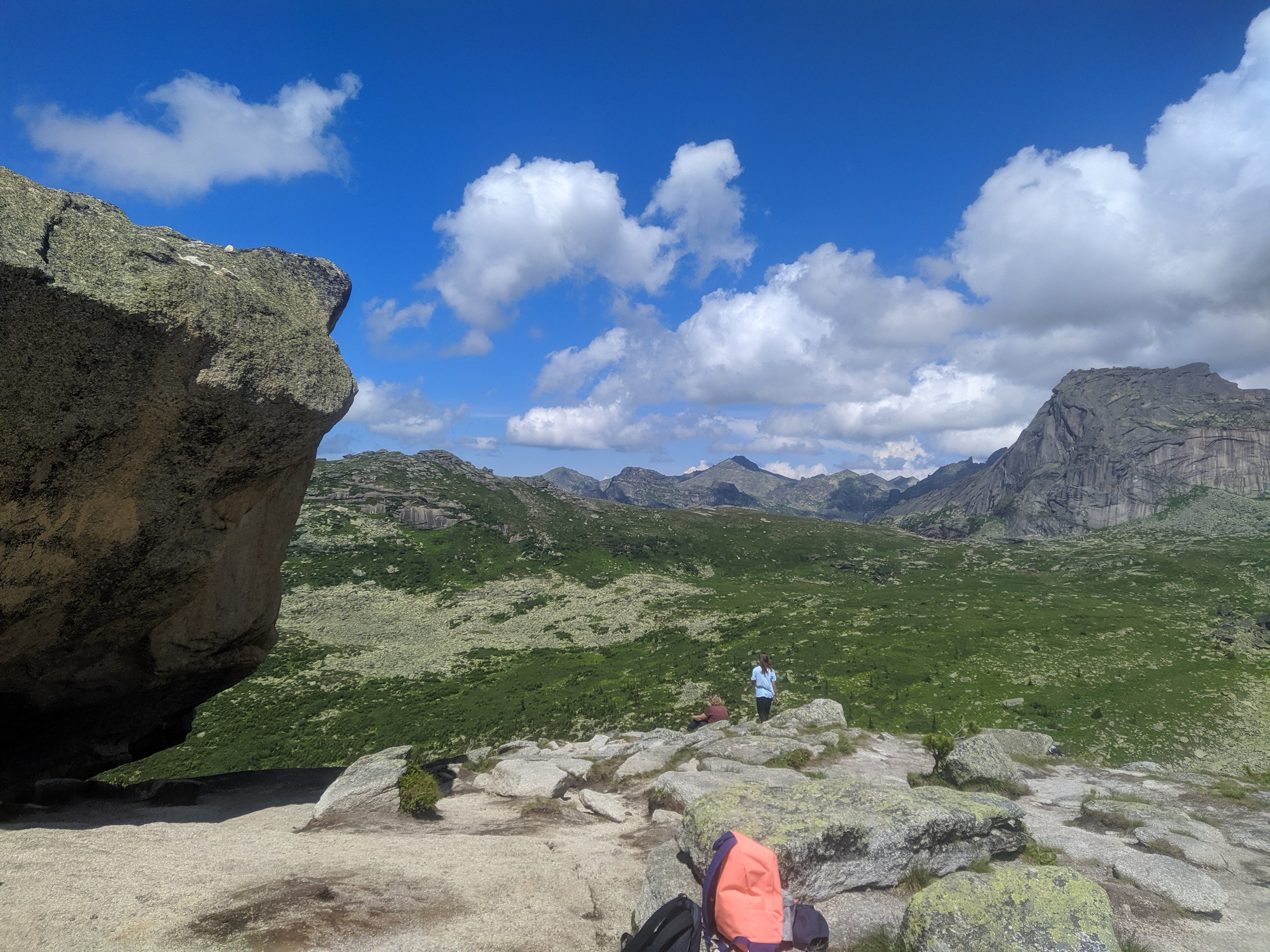 Ергаки. Висячий камень (8/29)