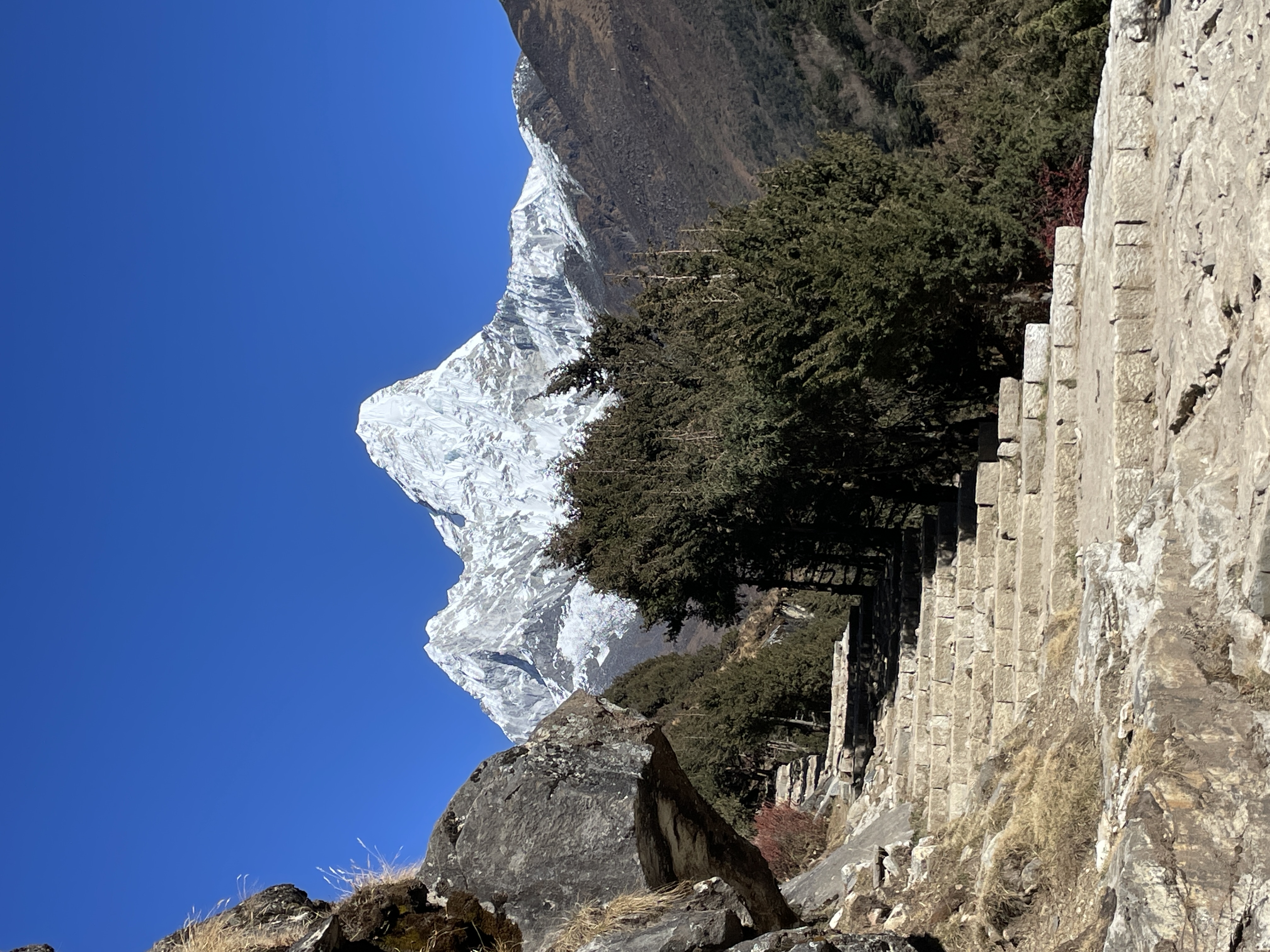 Ebc Trek Via  Gokyo Cho La Pass (6/14)