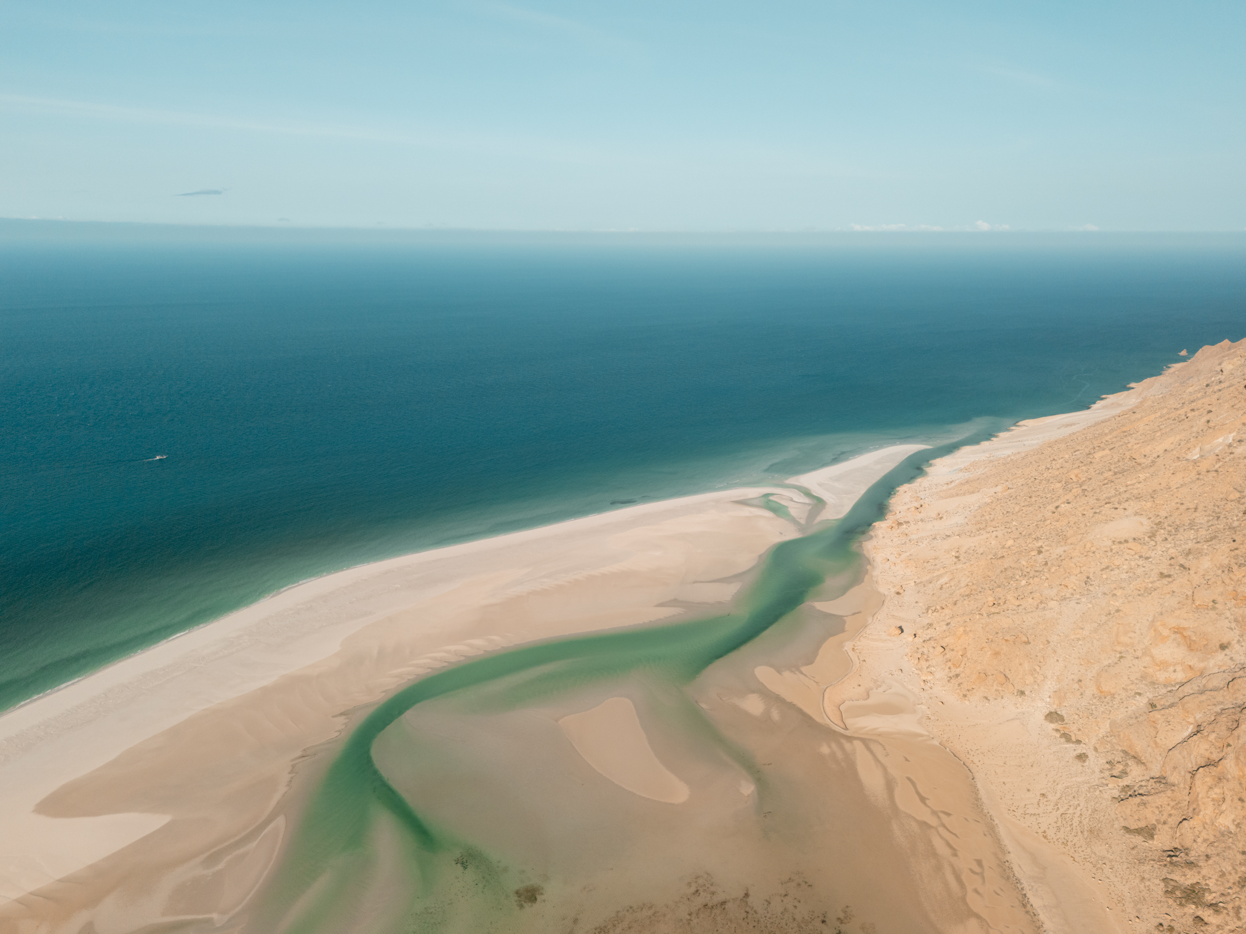 Авторский тур на остров Сокотра с предпринимателями (17/42)