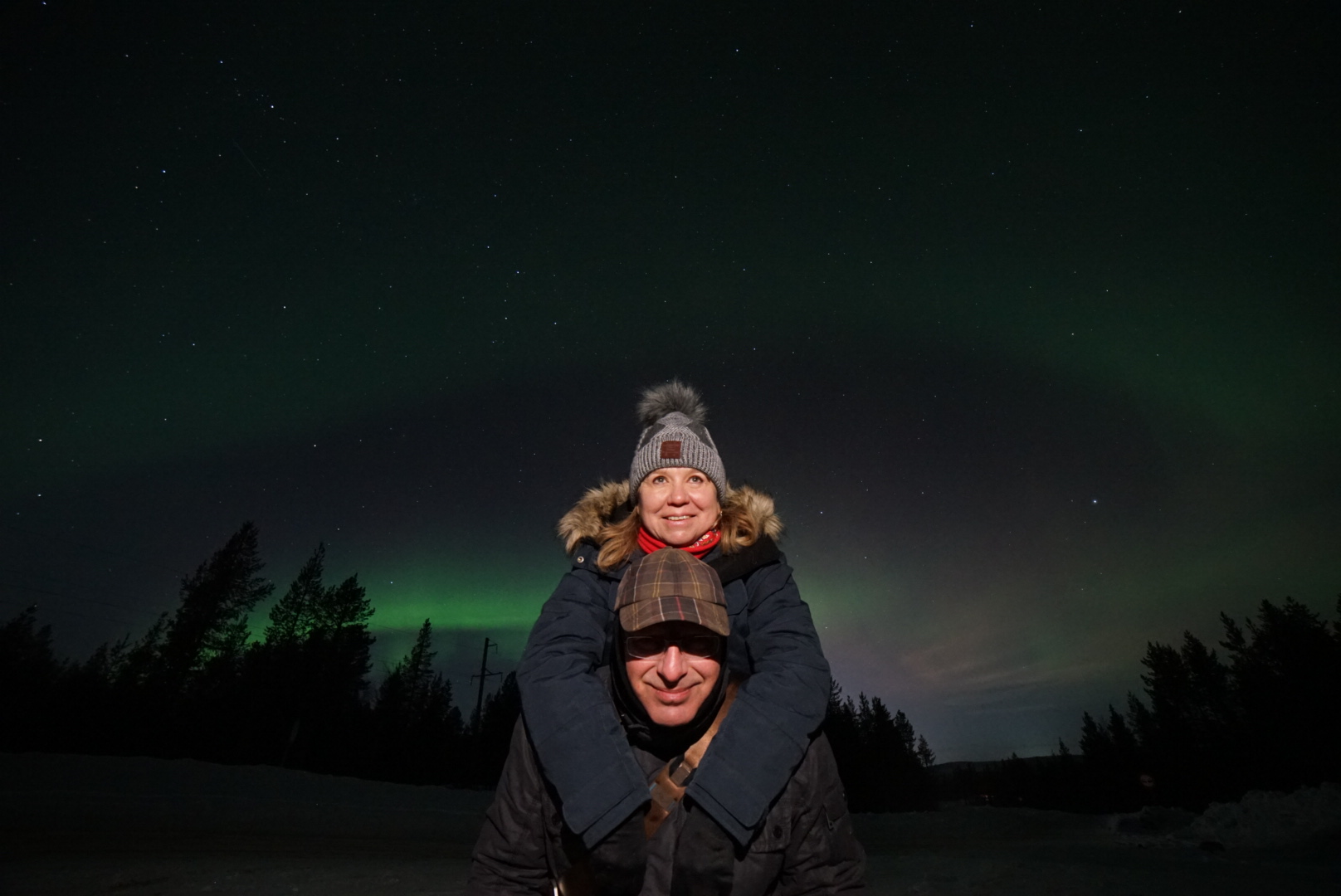Максимум на зимнем Кольском: северное сияние, флоатинг, киты и олени! (6/17)