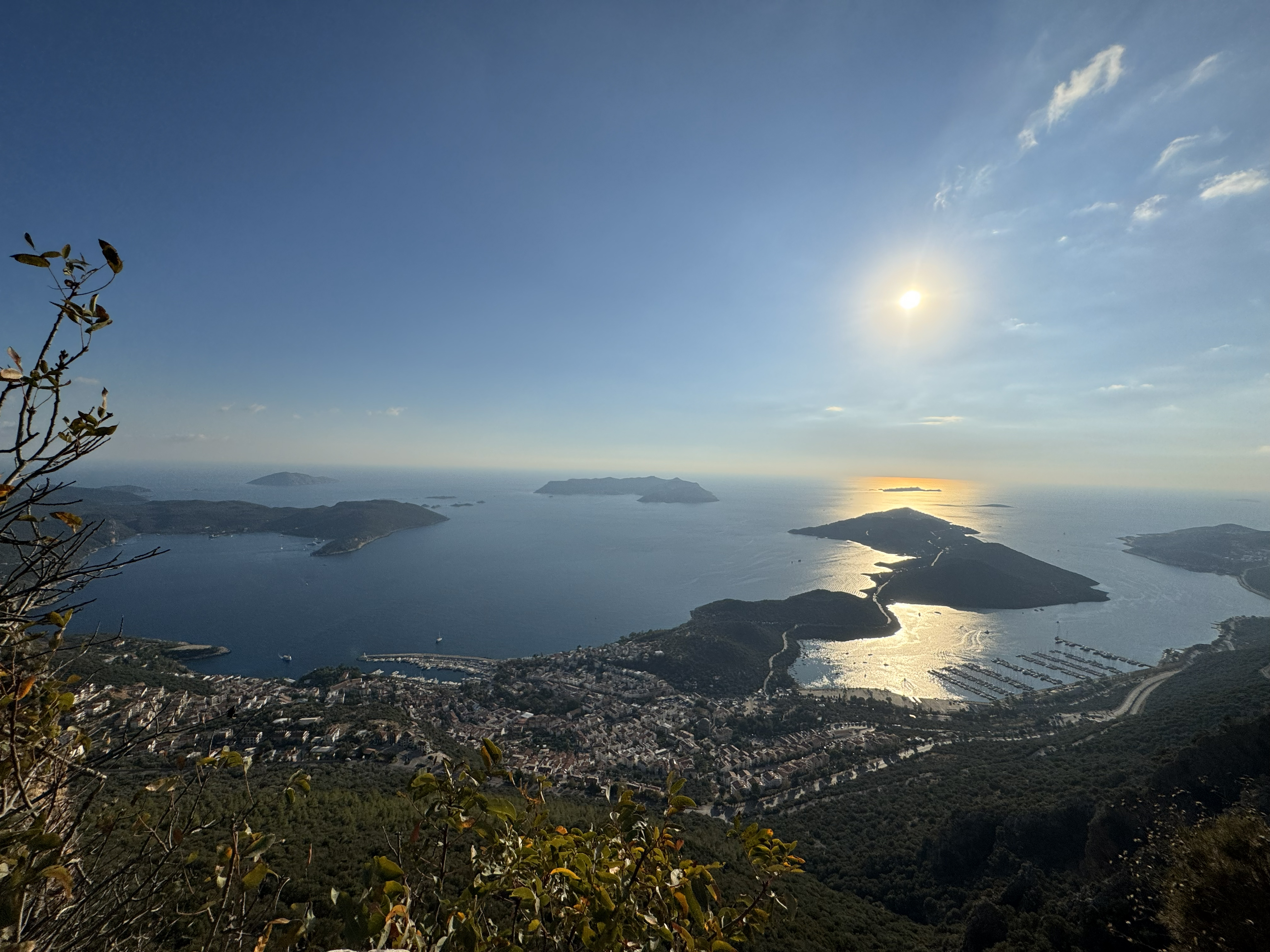 Спящий гигант и надгорье