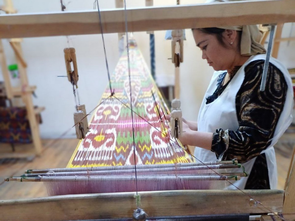 Сокровища Ферганской долины: шелка, керамика, вино (3/10)