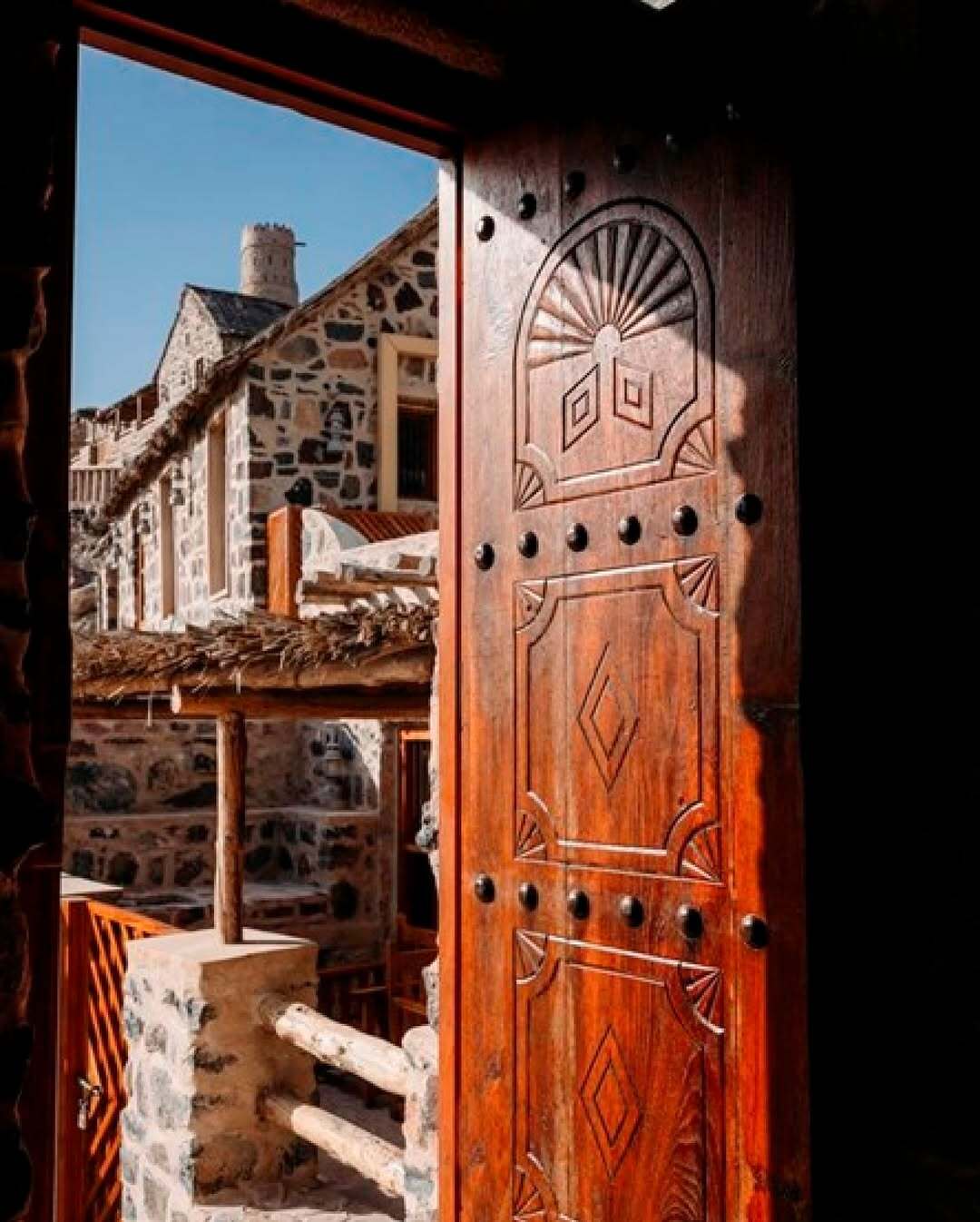 Не Дубай. Путешествие в другие Эмираты. Пустыни, горы и океан. (14/33)