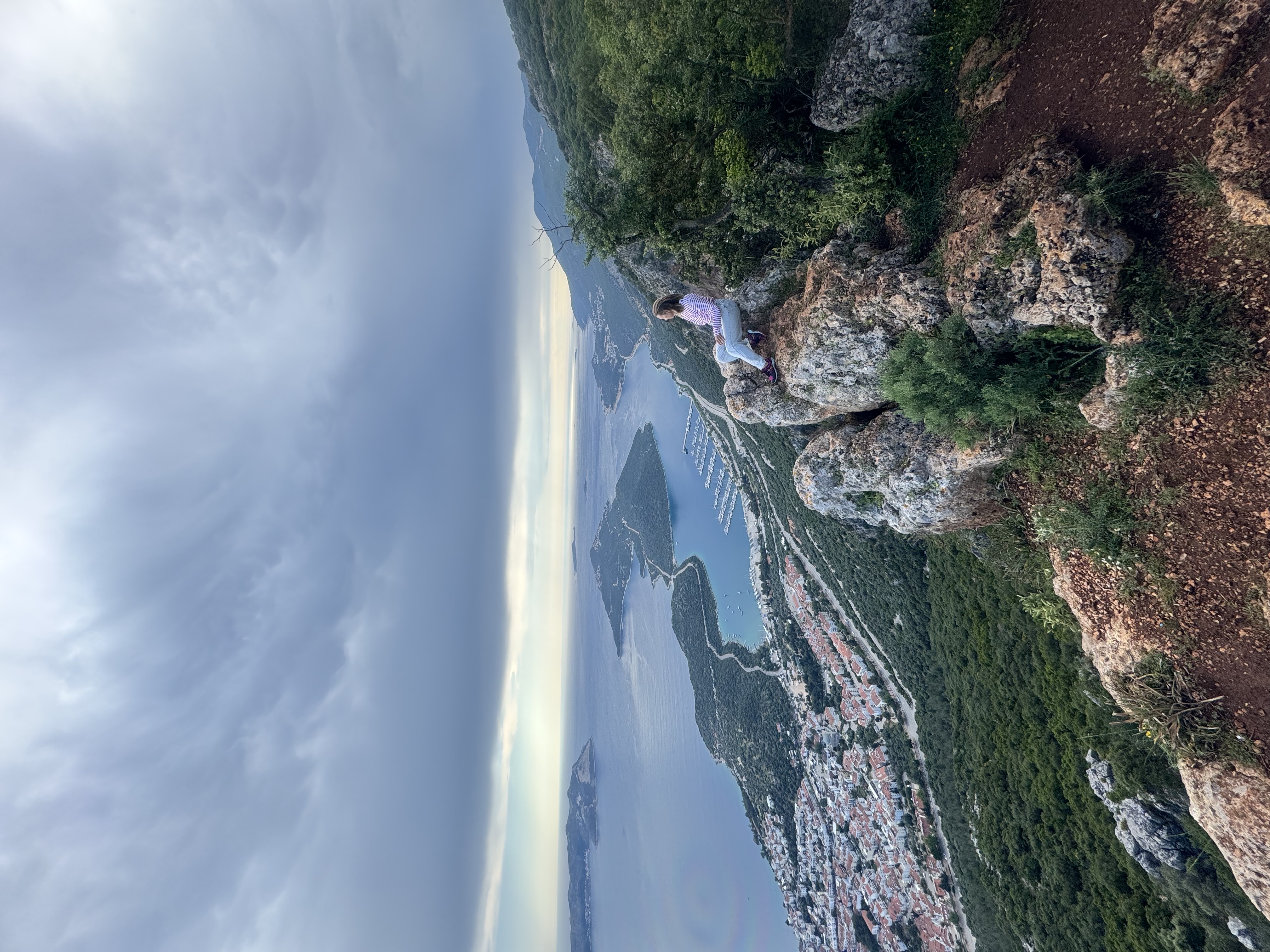 Спящий гигант и надгорье