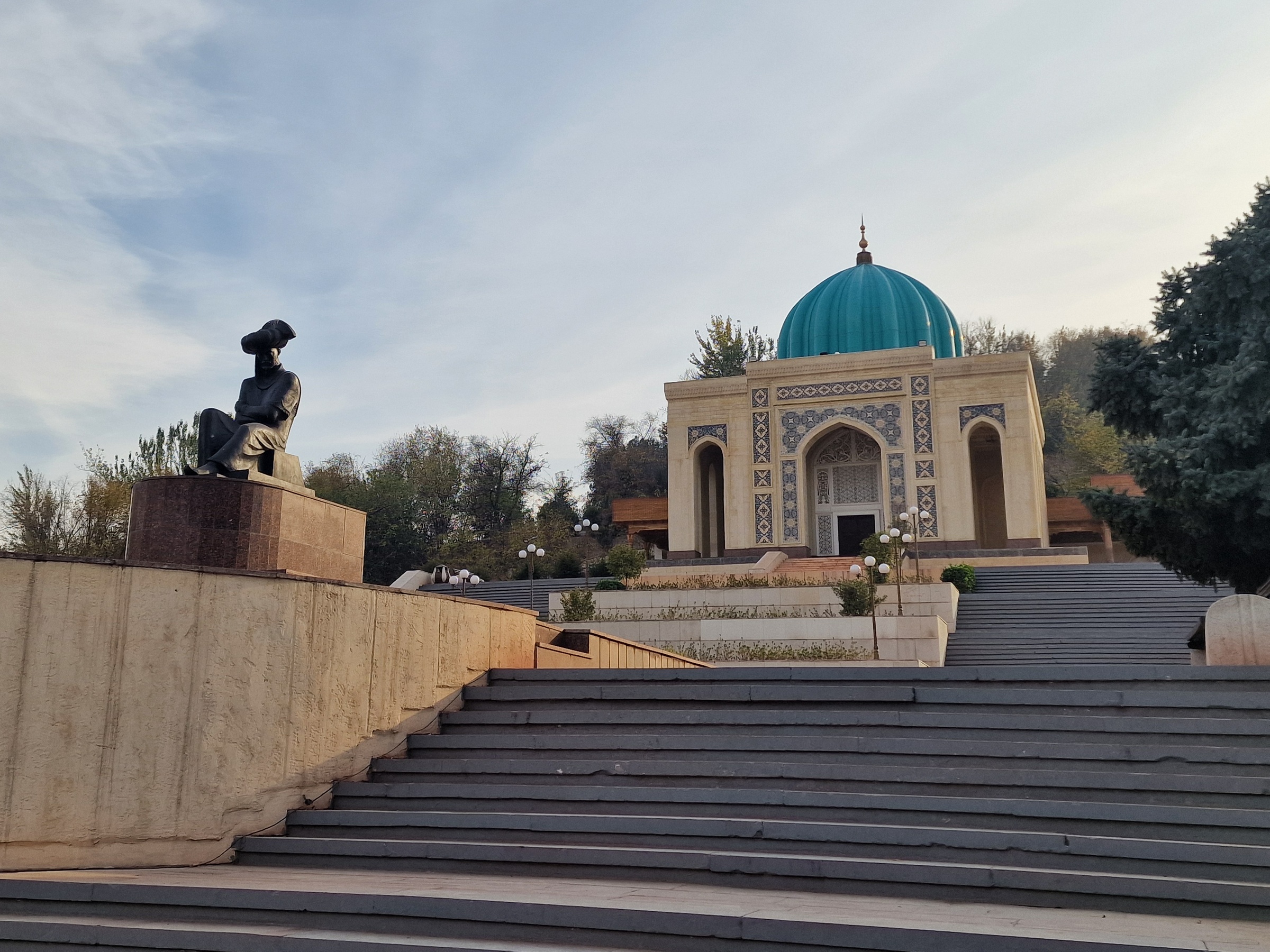 Сокровища Ферганской долины: шелка, керамика, вино (2/10)