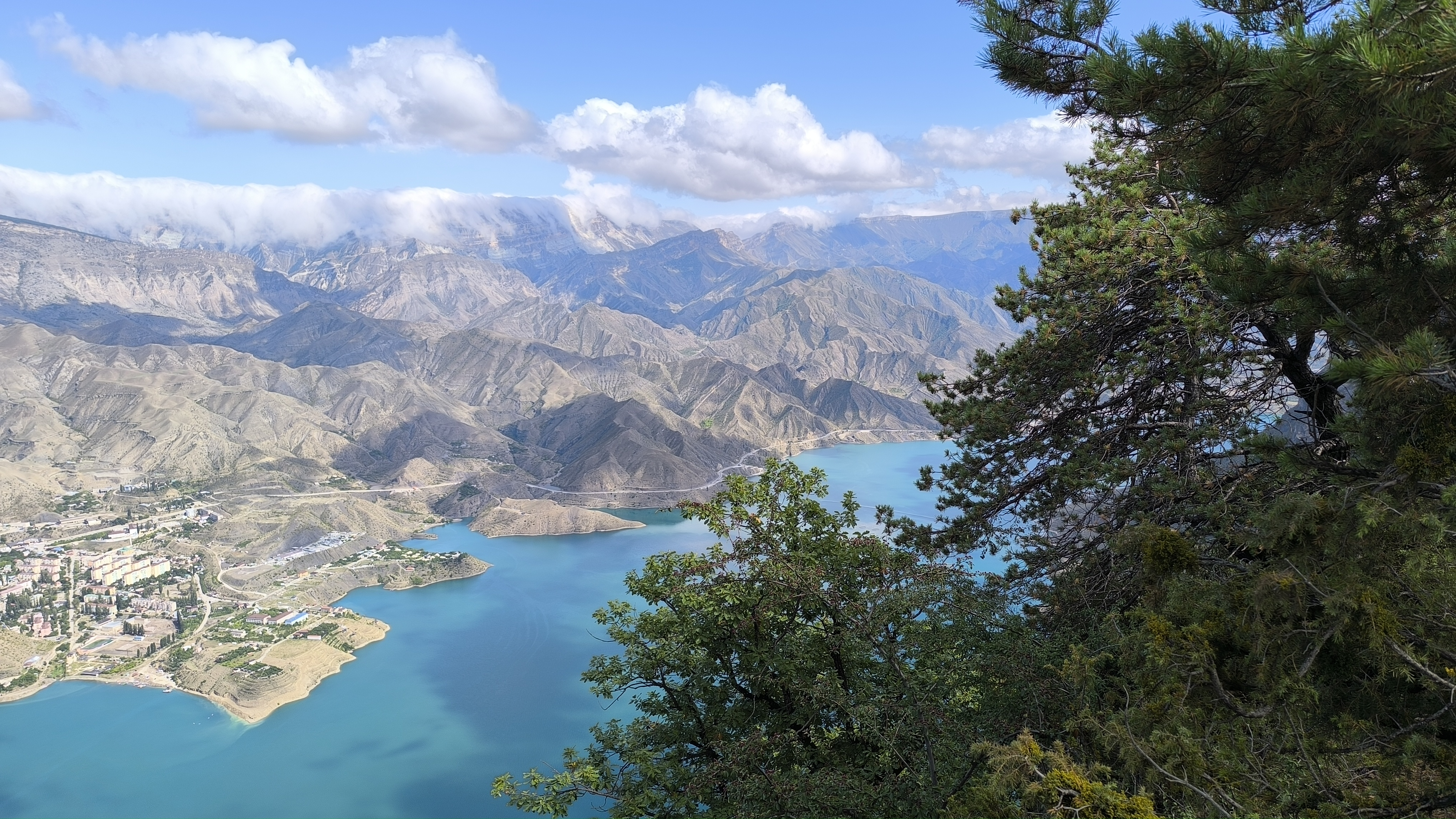 Смотровая Харачи и  Карадахская теснина