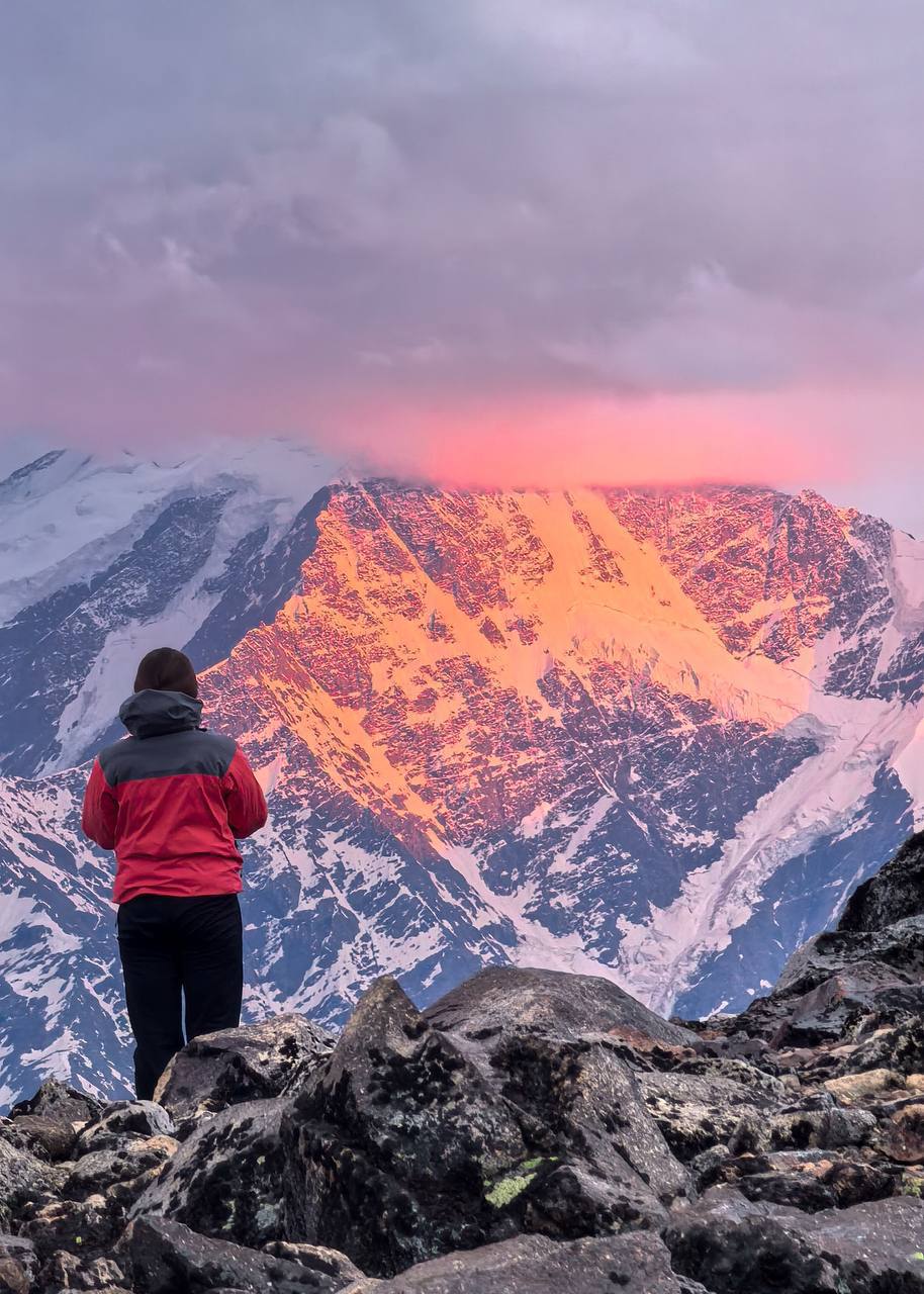Тур-перезагрузка у подножия Эльбруса: комфортный треккинг без подготовки!