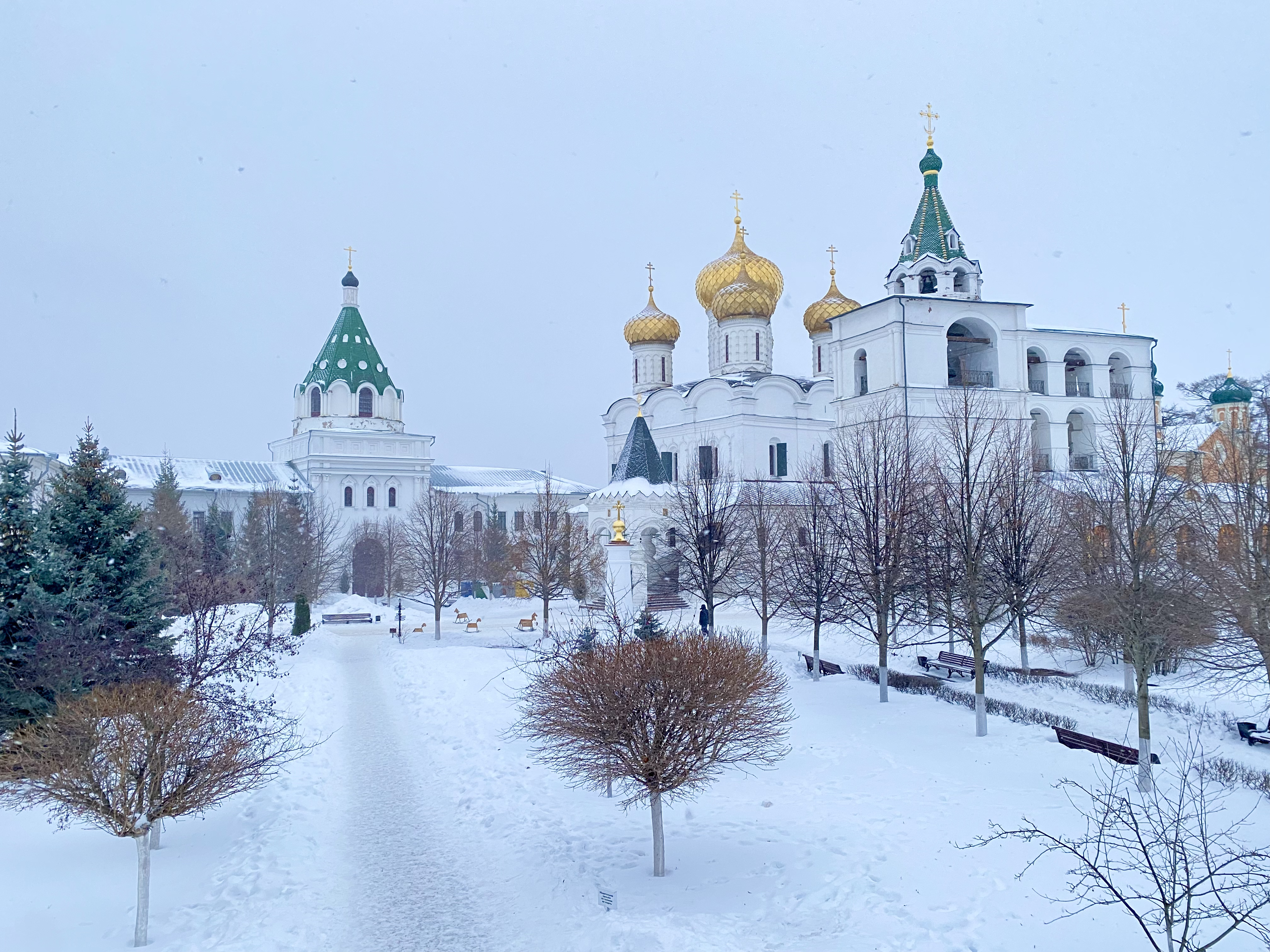Театральная Кострома с посещением театра (12/16)