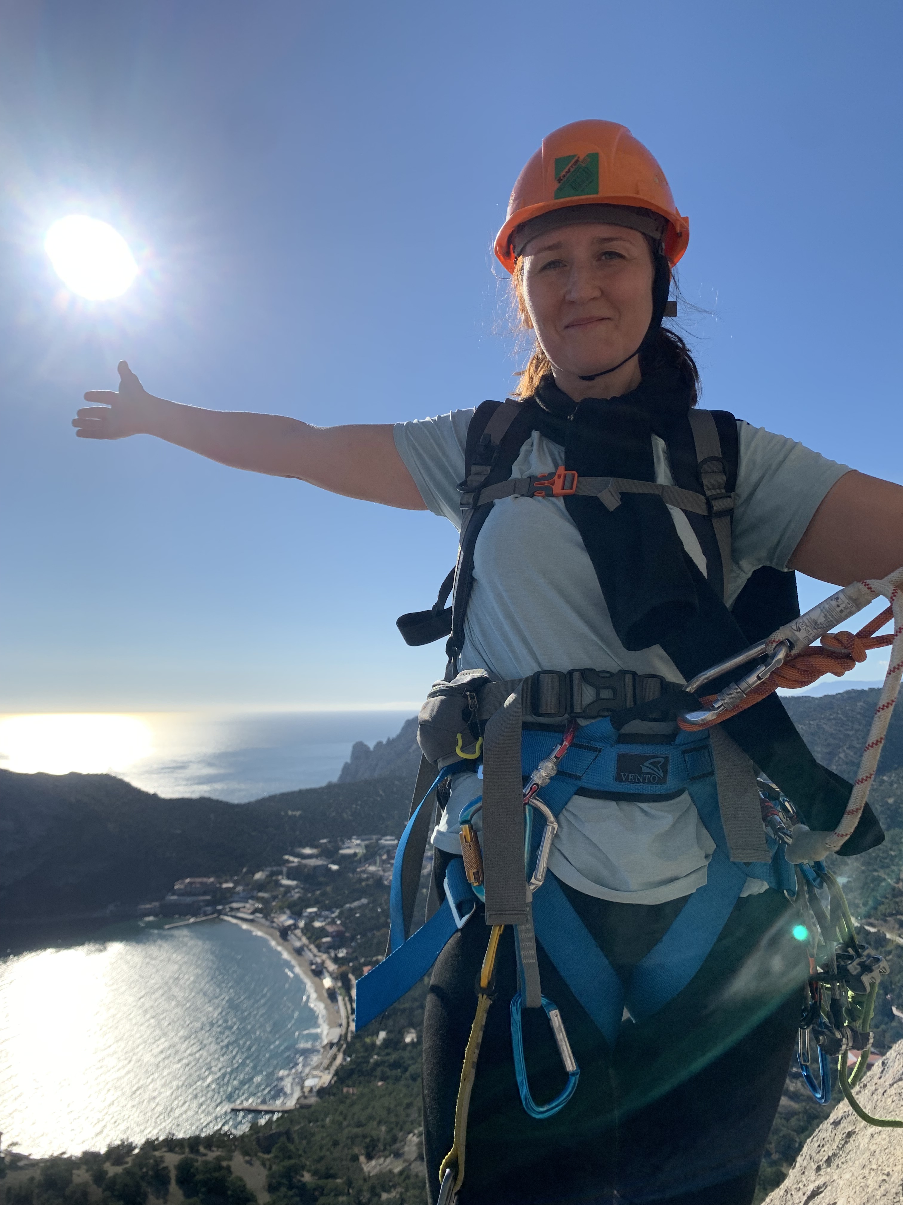 Прогулки по долинам Крыма. Восхождение на гору Сокол. Тренировки по скалолазанию. (61/128)