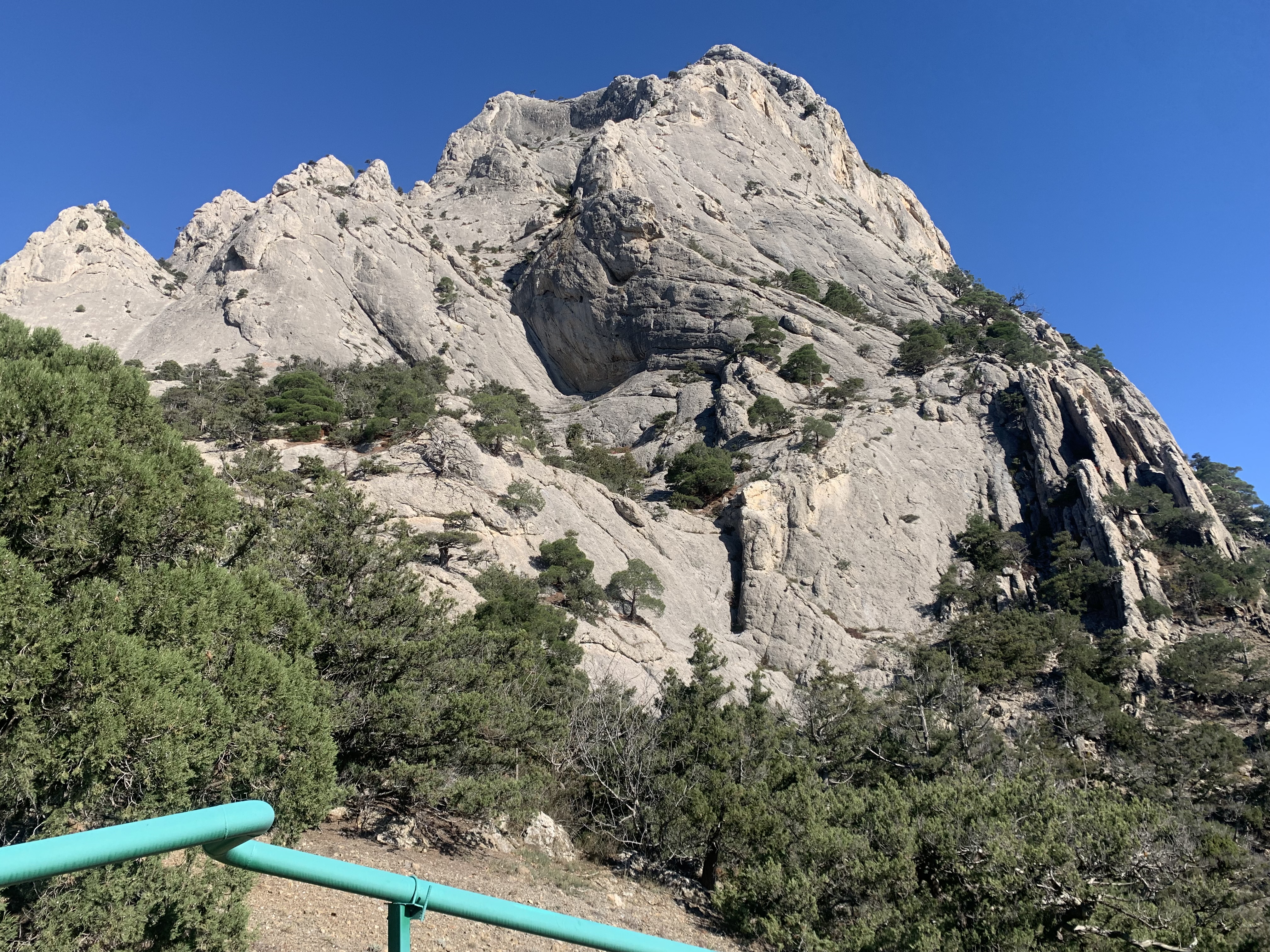 Прогулки по долинам Крыма. Восхождение на гору Сокол. Тренировки по скалолазанию. (54/128)