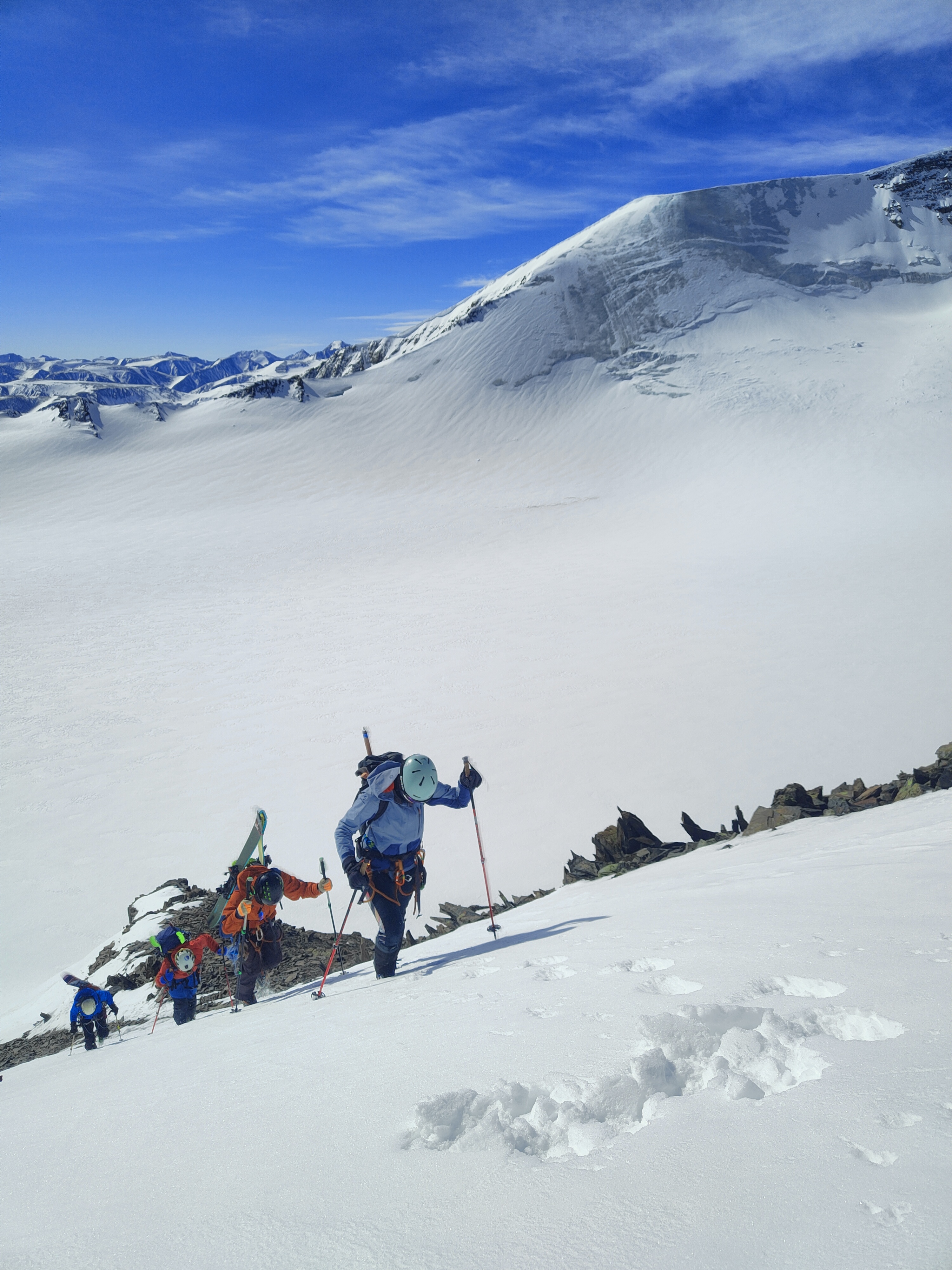 Скитур в долине Актру