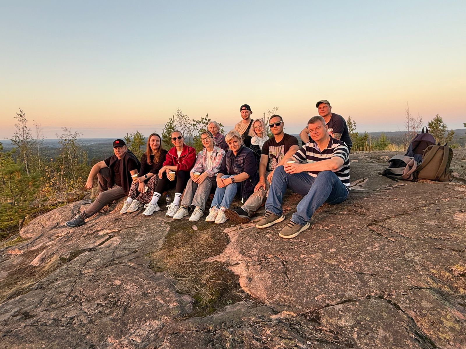 Уникальная Карелия: заповедные места , уютный глэмпинг и активности. Мини группа (30/45)