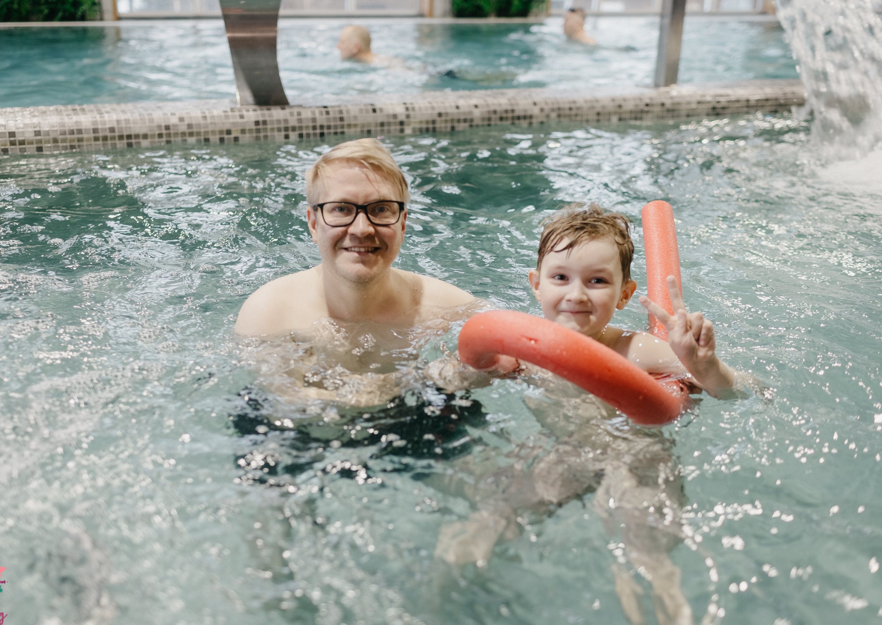 Семейная перезагрузка.  Йога, спа и театр для всей семьи, 0+ (9/12)