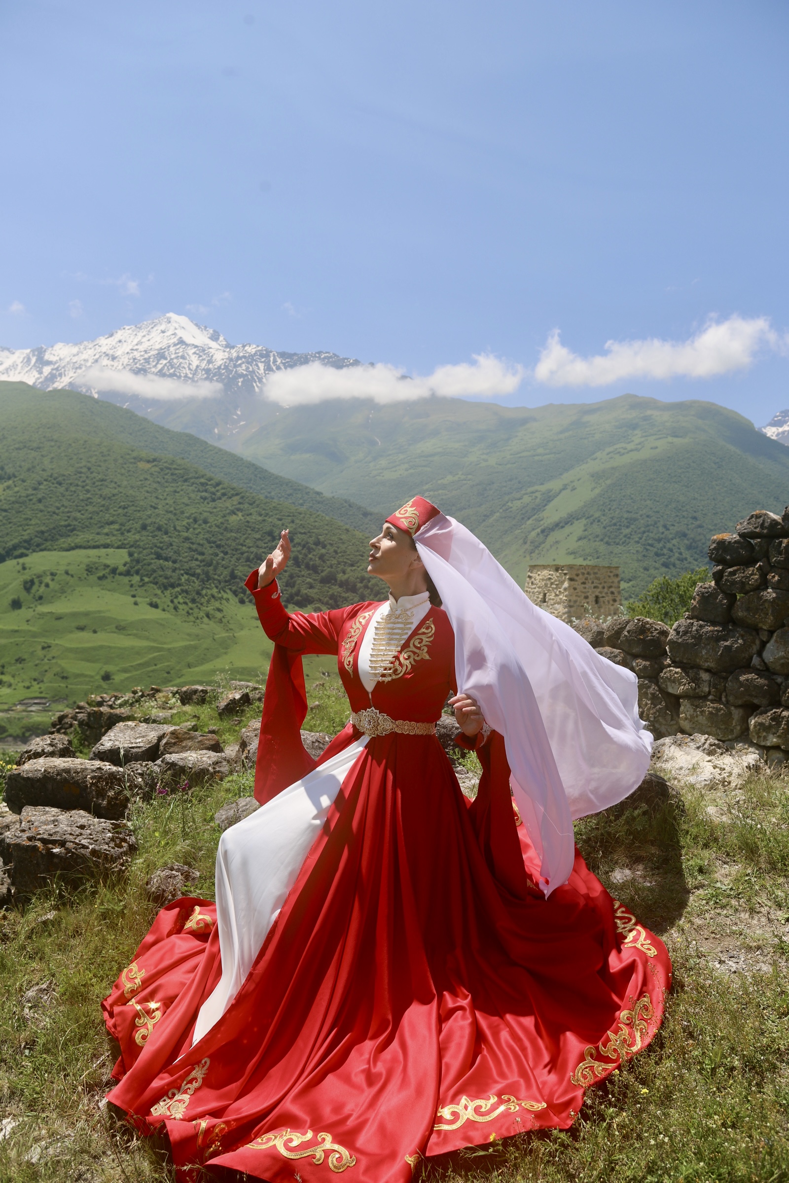 Спасетия. Фотодевичник в Северной Осетии (5/30)