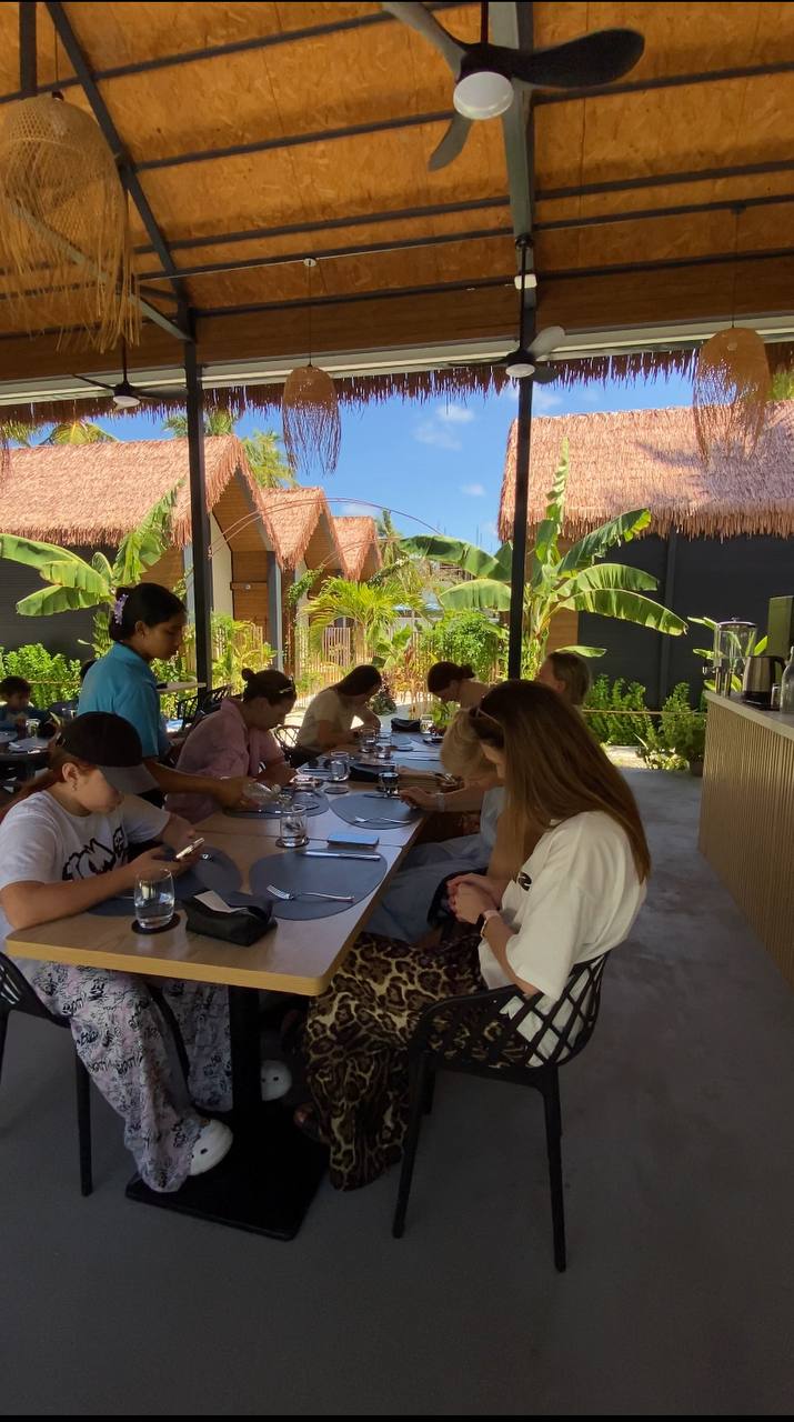 Интенсив по созданию контента на Мальдивах. Как эксперту продавать себя в соц сетях? (3/37)