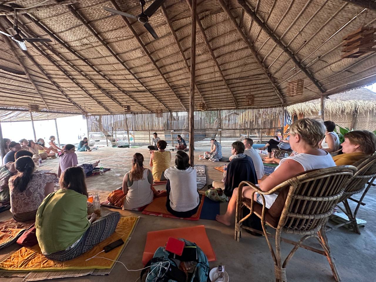 Йога-ретрит в Индии: Гоа, Карнатака, 13 дней. Практики и медитация на местах Силы. (12/28)