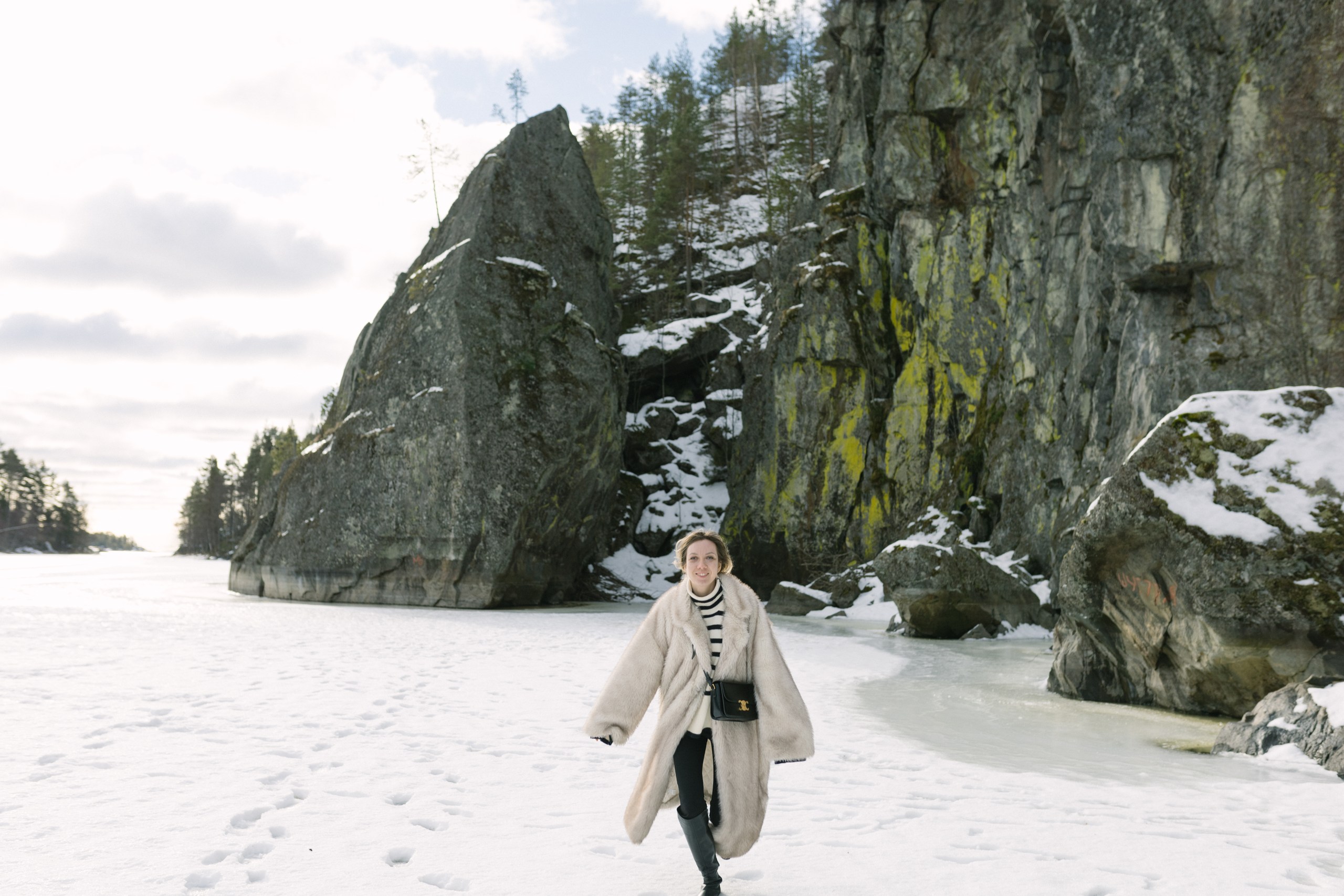 Лёд Ладоги, хутор и свеча-оберег