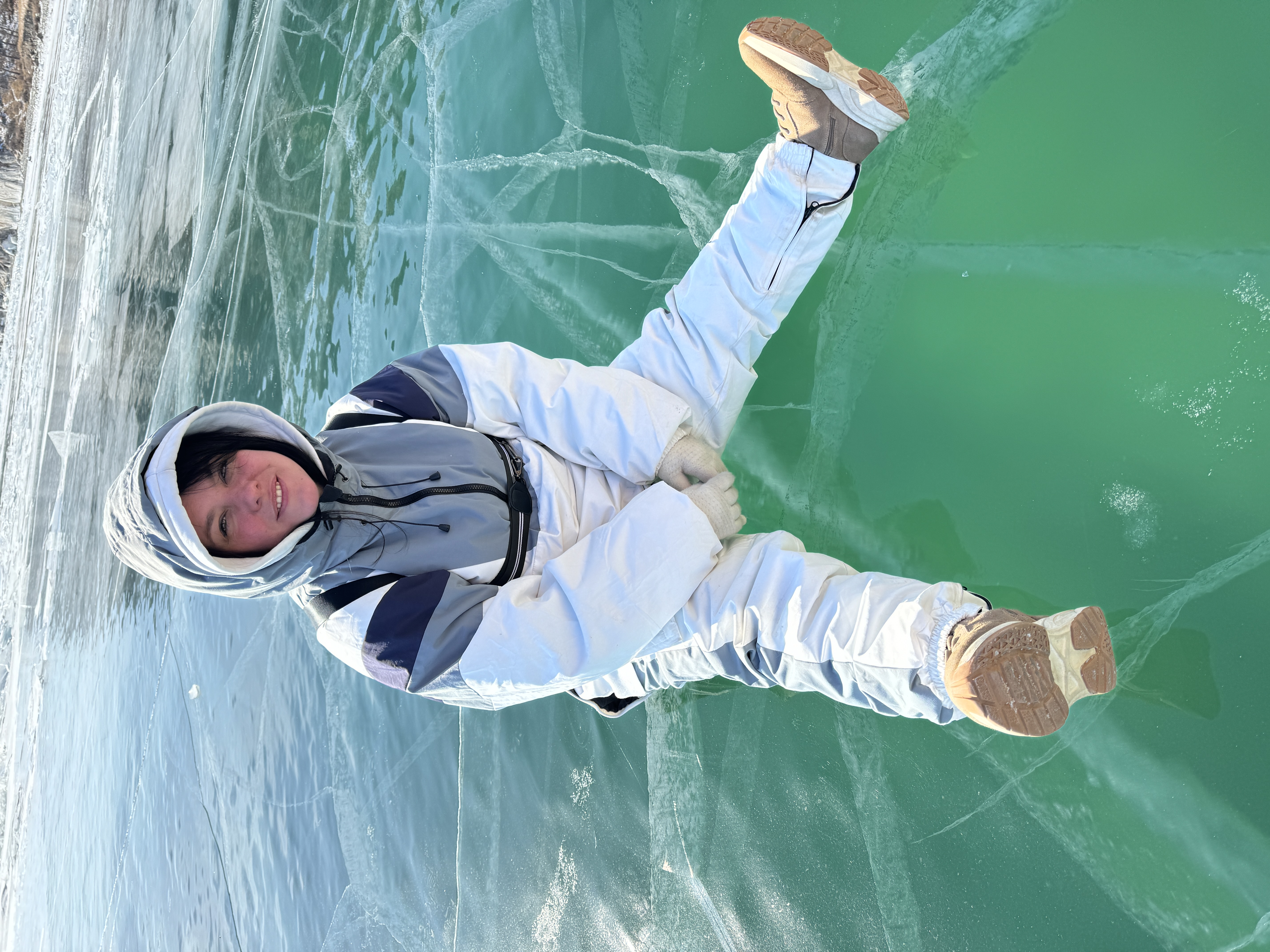 Байкал. 2 Берега Большого моря (7/90)