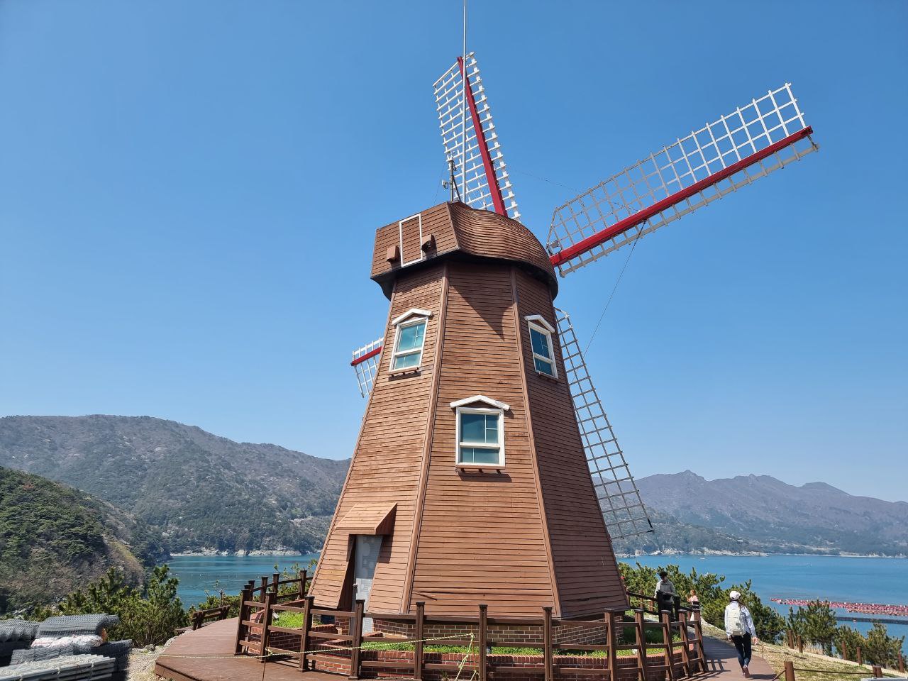 Южная Корея на майские. Путешествие во время цветения роз и азалий (25/33)