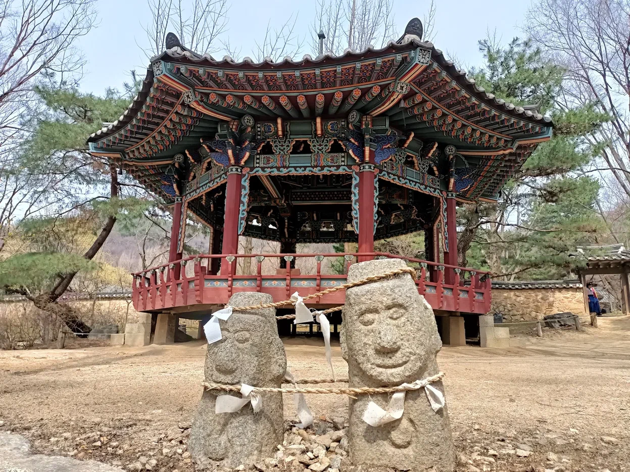 Южная Корея на майские. Путешествие во время цветения роз и азалий (9/33)