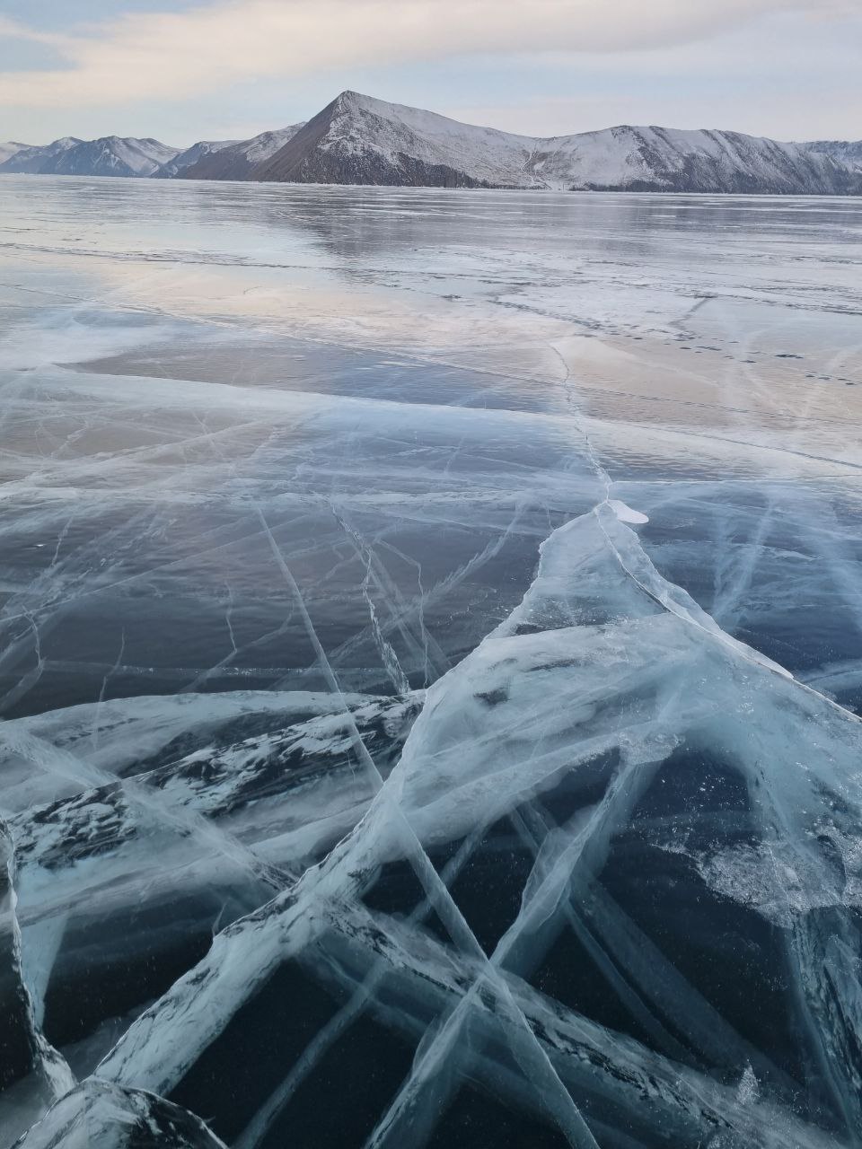 Байкал. 2 Берега Большого моря (8/90)