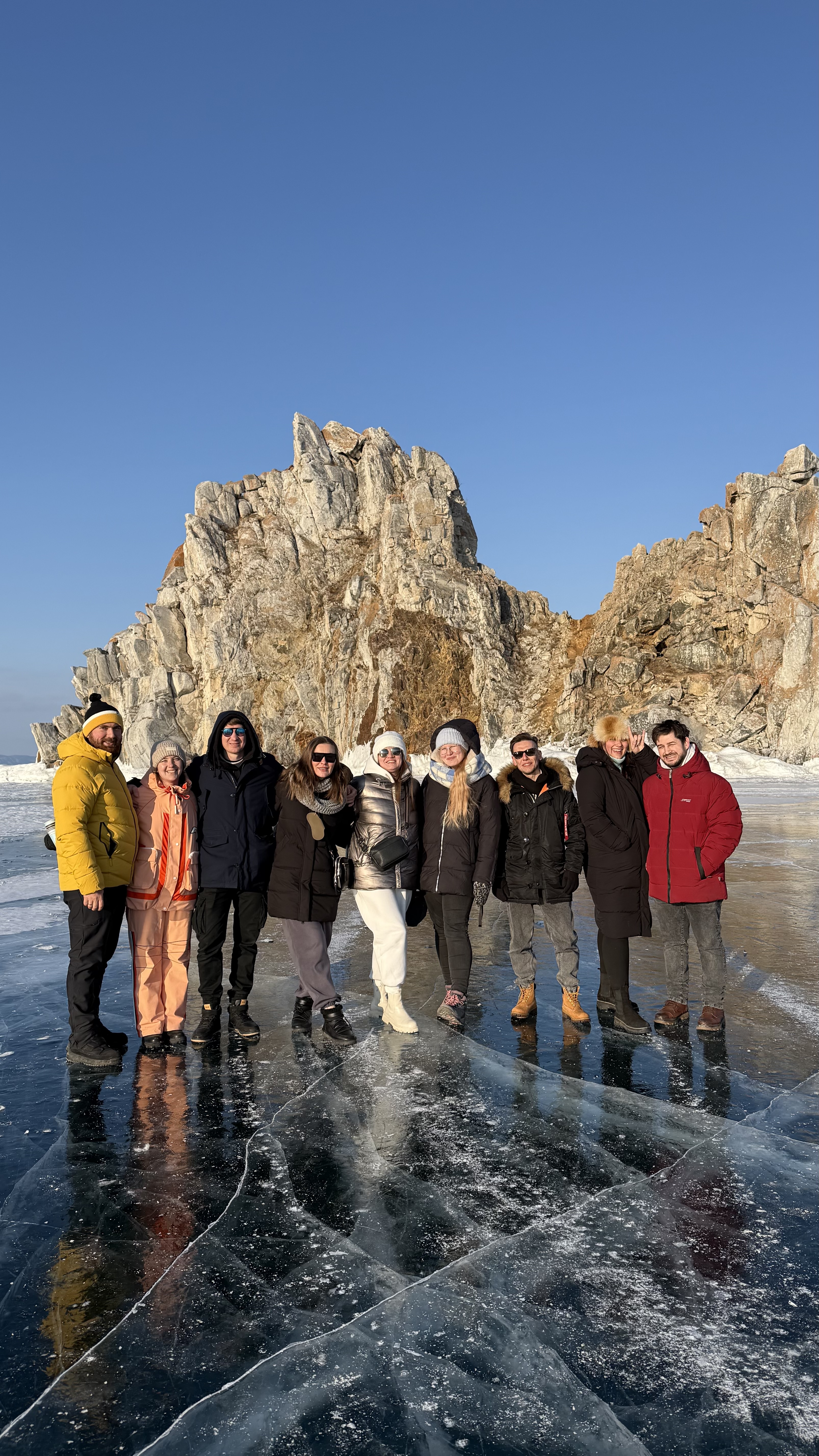 Лёд Байкала